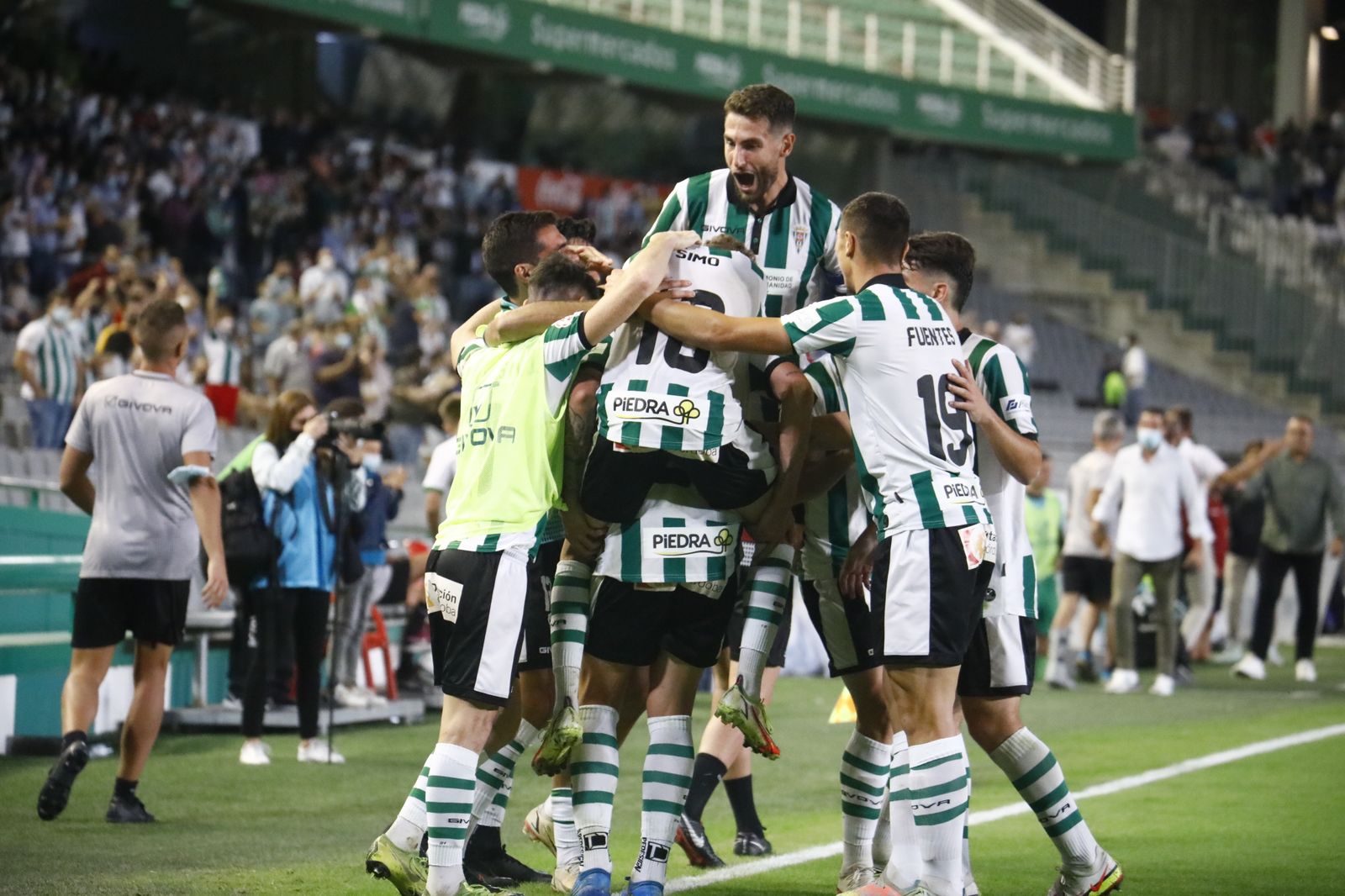 Las imágenes del triunfo del Córdoba CF ante el Antequera