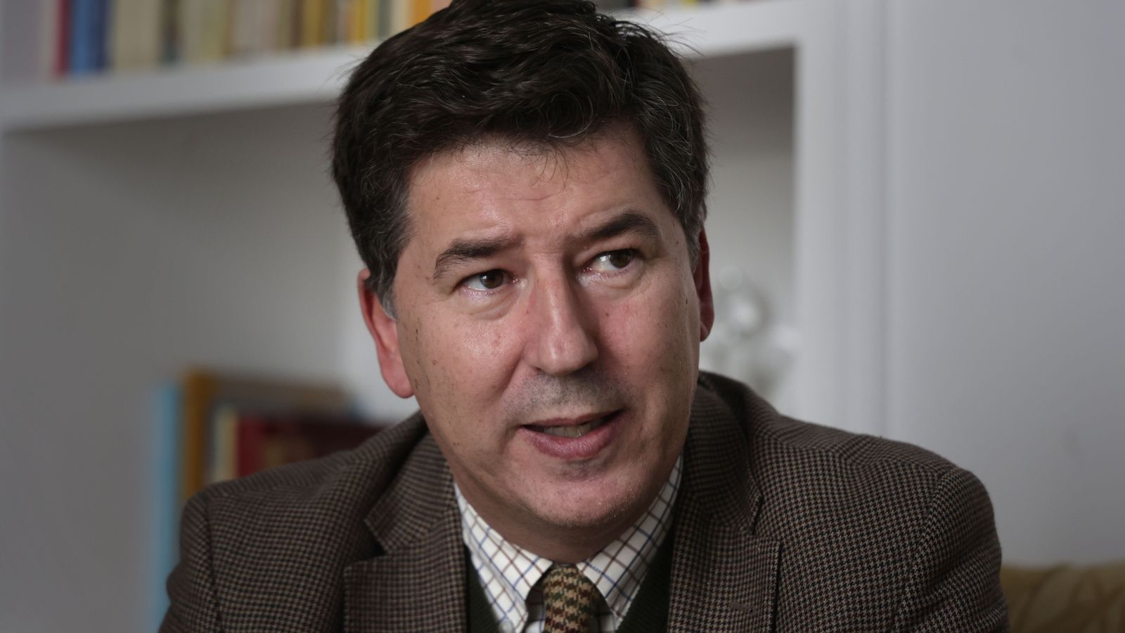 Eduardo Osborne es autor de 'La música cantada del toreo'.