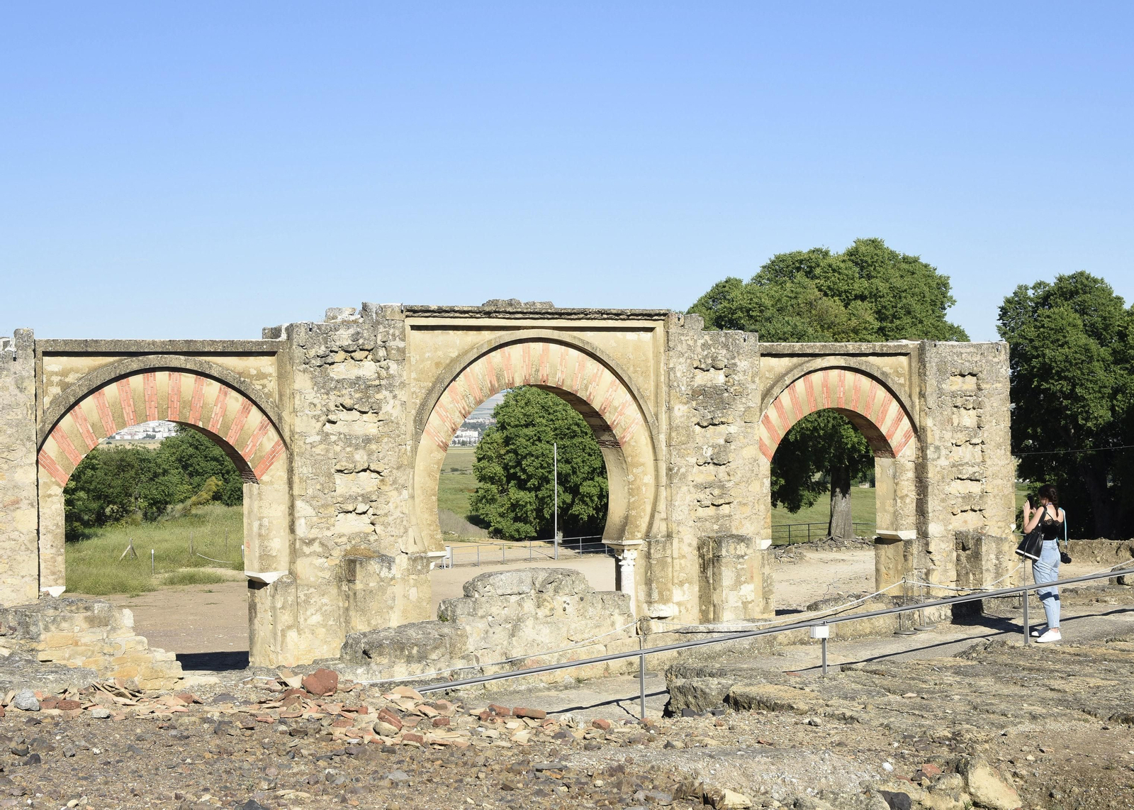 Paseo por Medina Azahara