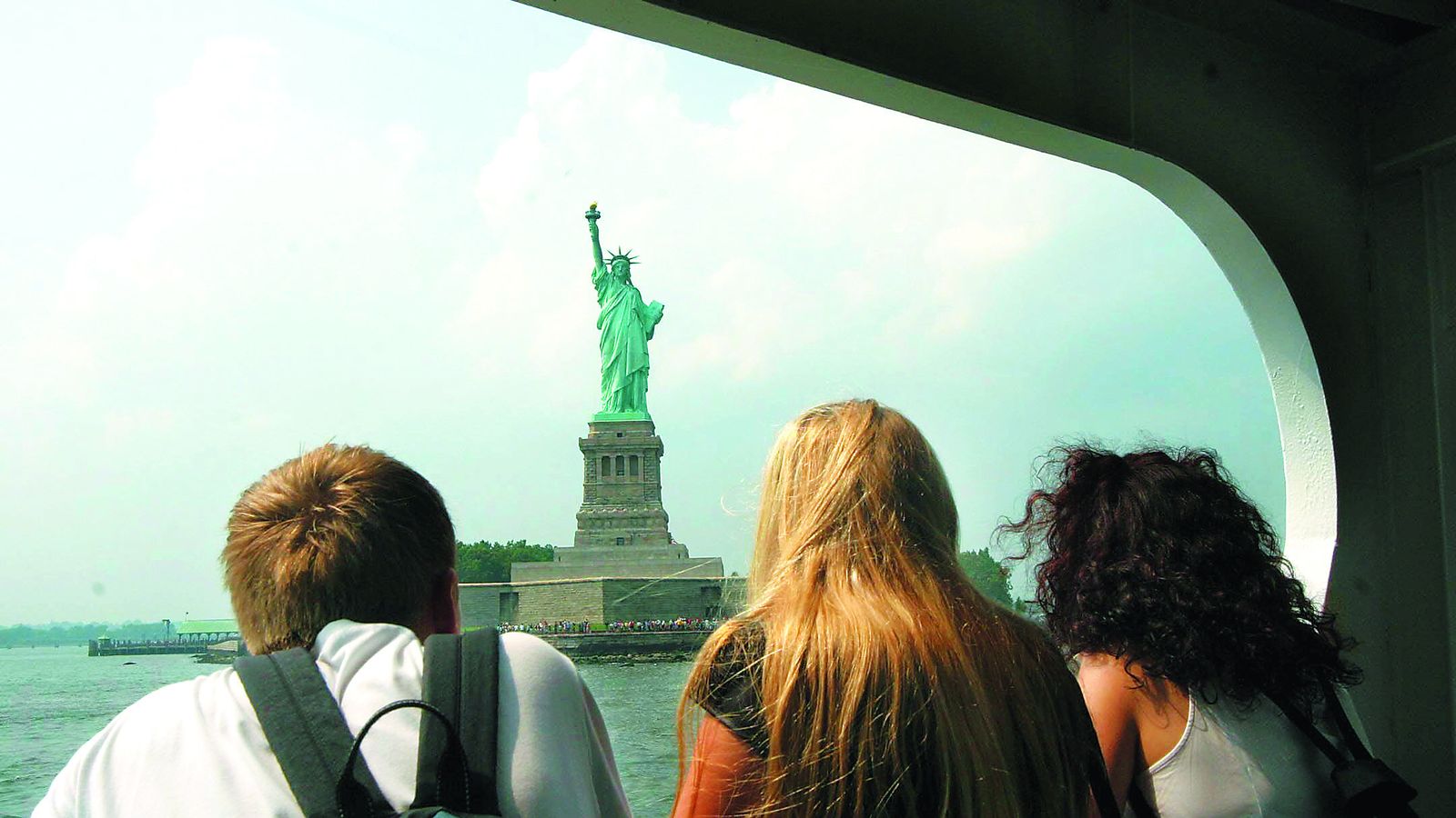 Turistas en la Estatua de la Libertad.