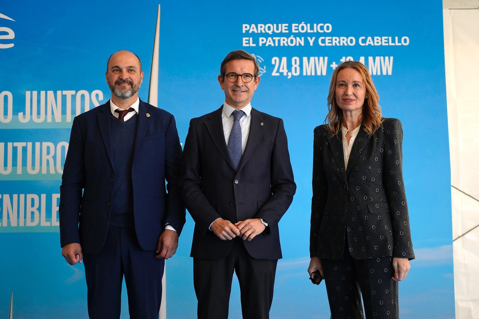 Las fotos de la inauguración de los parques eólicos El Padrón y Cerro Cabello de Los Barrios