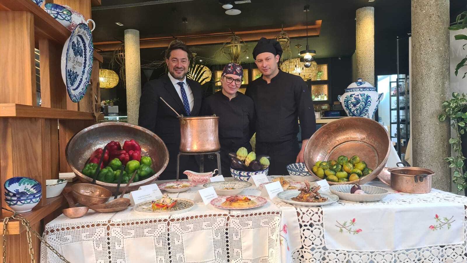 Los responsables de Lúa Puerto Rey han previsto grandes platos en su menú.