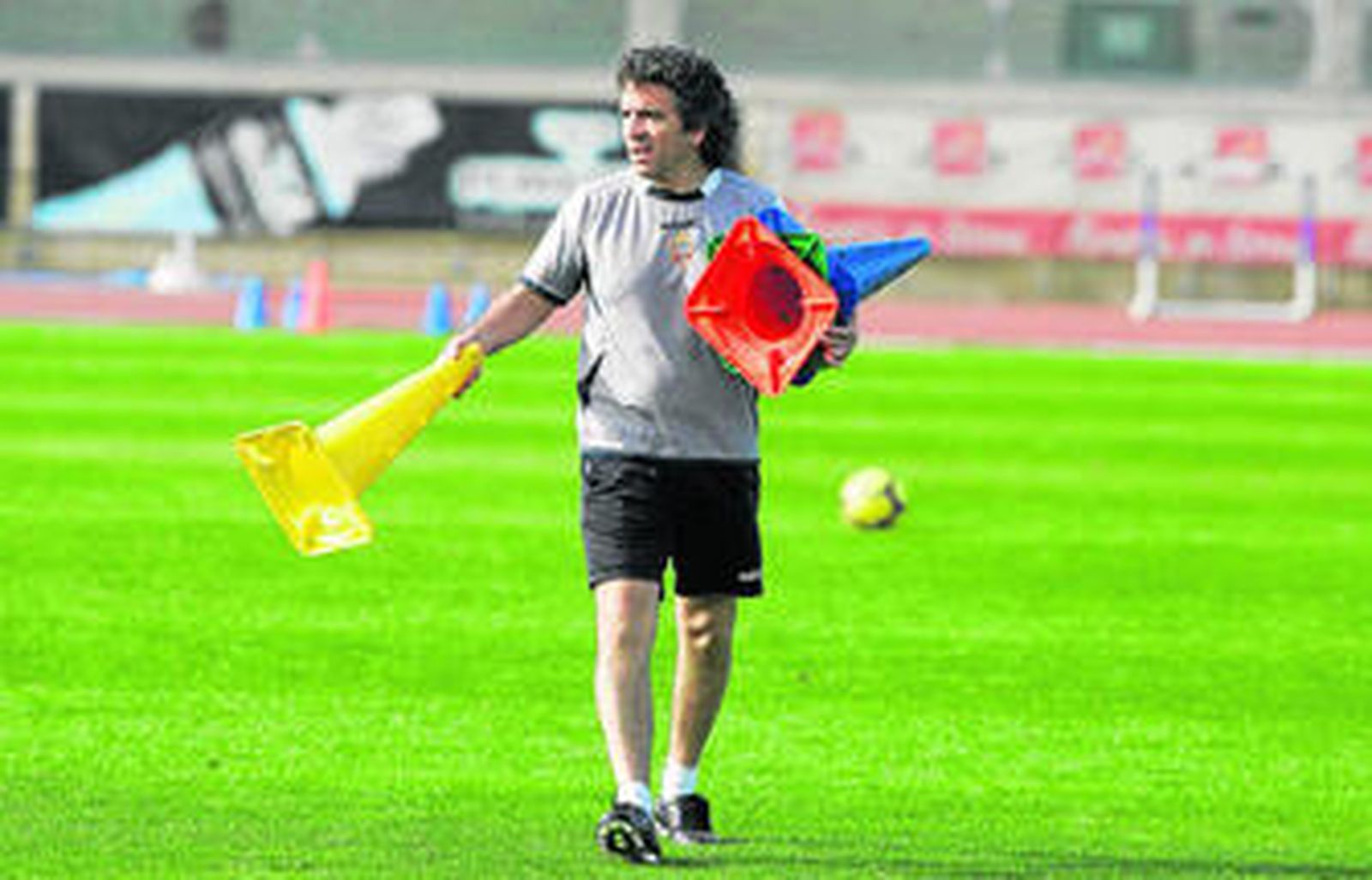 Lillo, en un entrenamiento con el Almería.