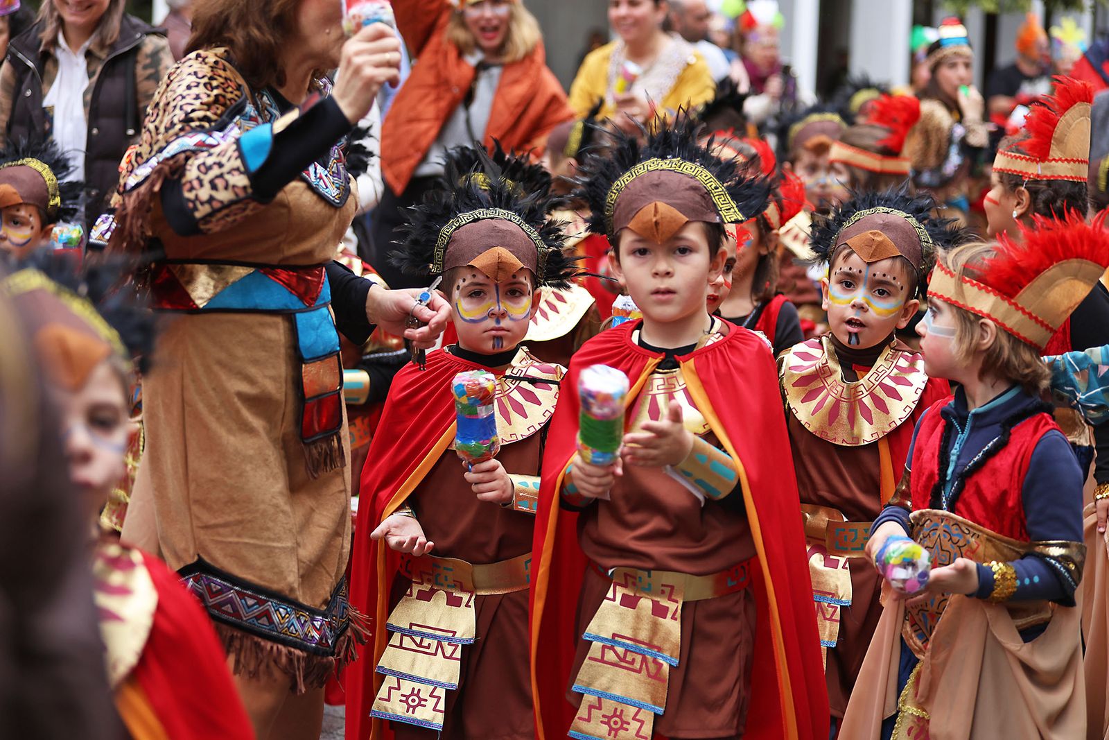 Imágenes del desfile “Un paseo por la historia”  de los niños del colegio Funcadia de Huelva