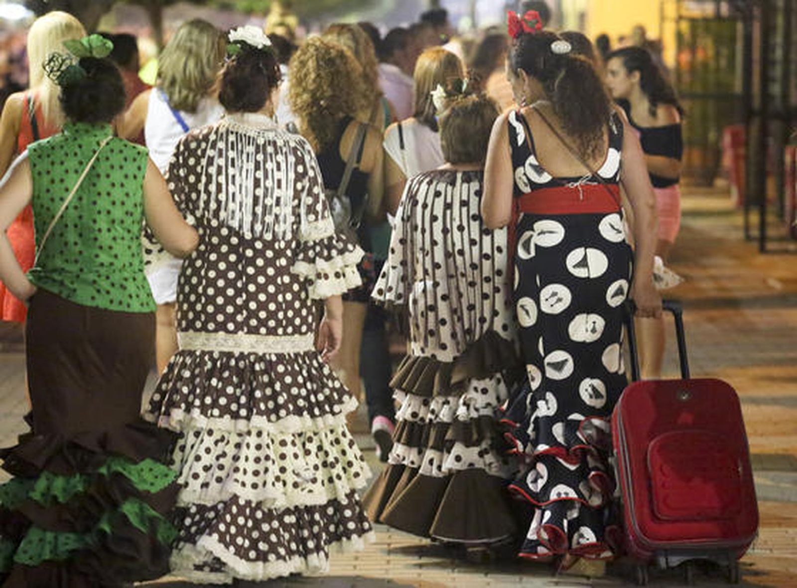 Jolgorio en el Real y en el centro

Foto: Marta González / Javier Albiñana