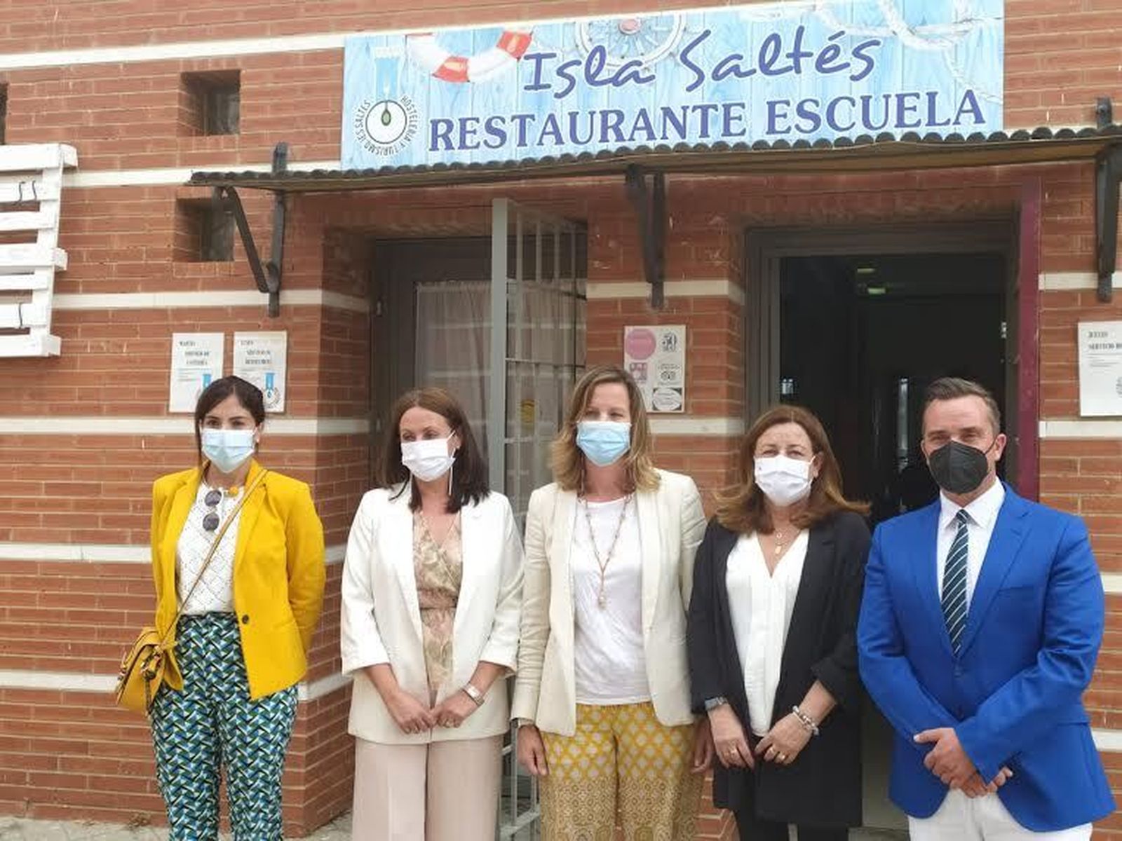 La viceconsejera en el IES Saltés de Punta Umbría