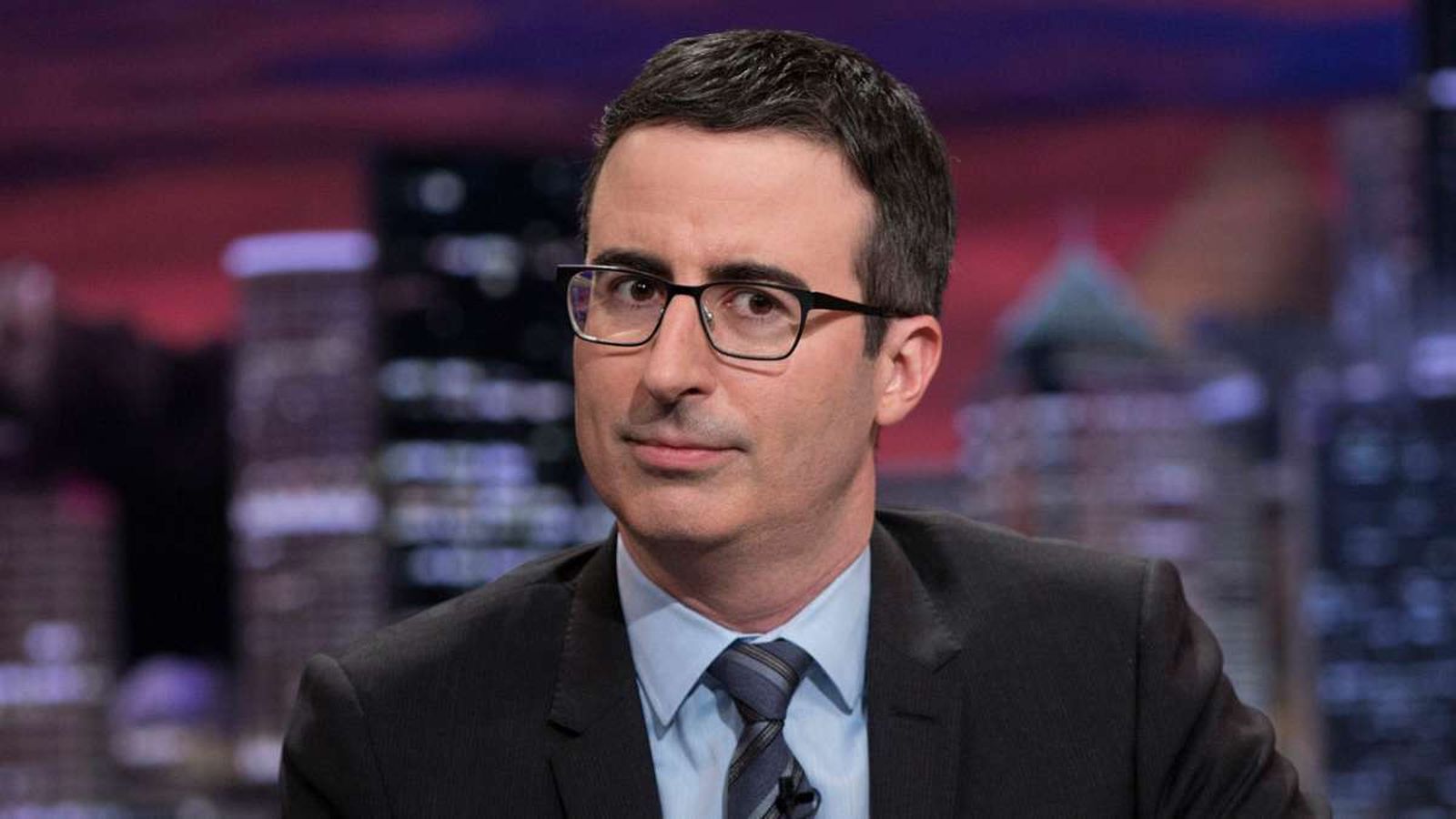 El presentador británico John Oliver