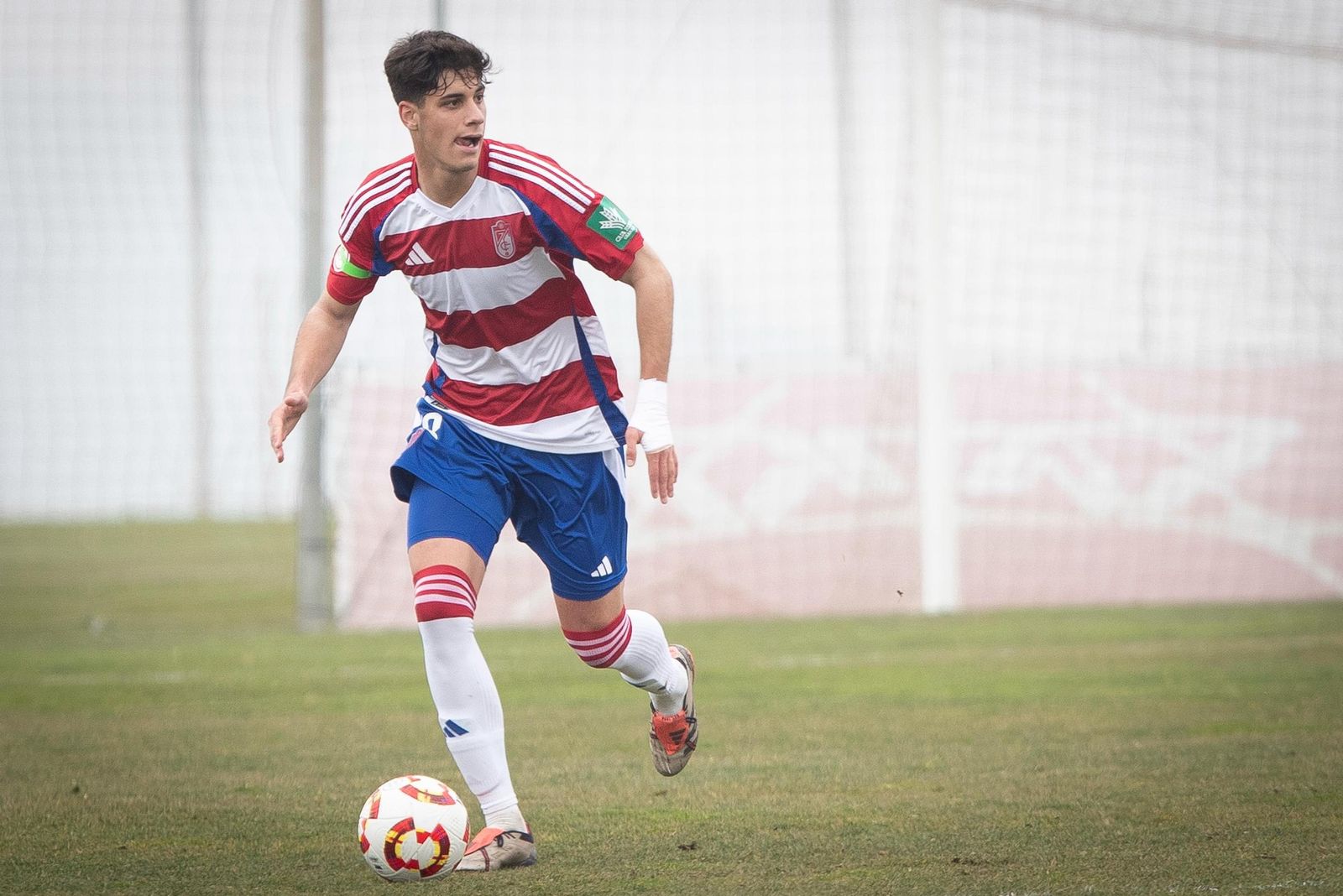 Las mejores imágenes del Recreativo Granada-Atlético Antoniano