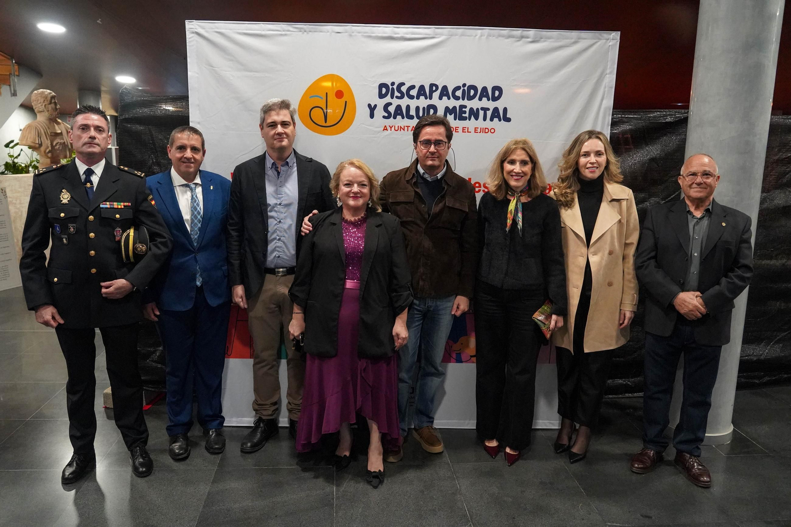 El equipo de gobierno en la II Gala de la Discapacidad de El Ejido.