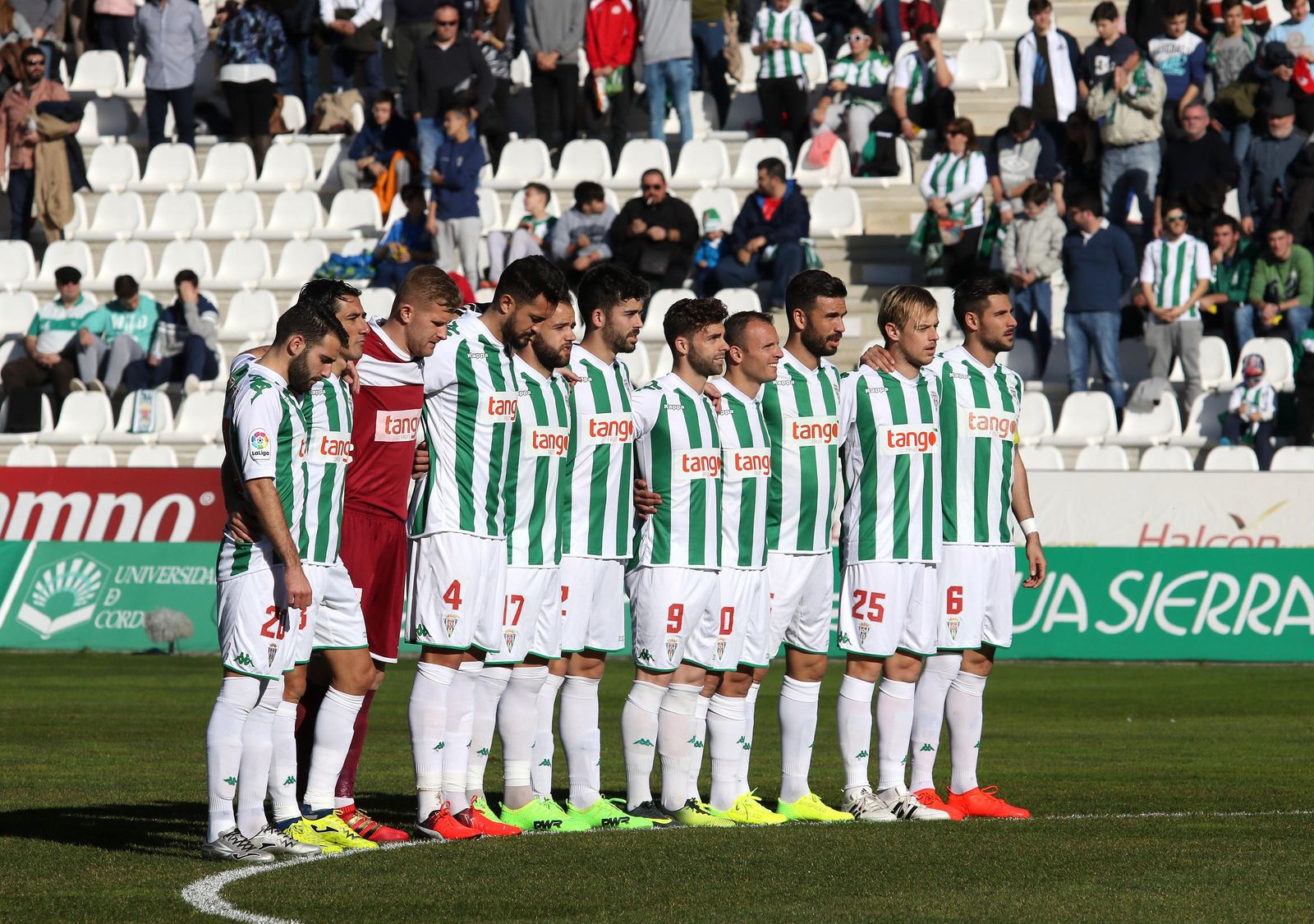 Las imágenes del Córdoba CF-UCAM Murcia