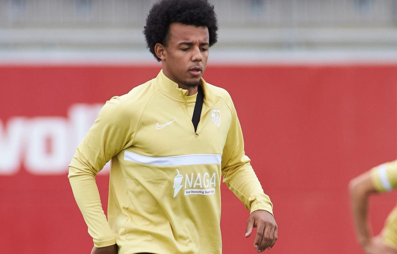 Jules Koundé, en un entrenamiento del Sevilla.