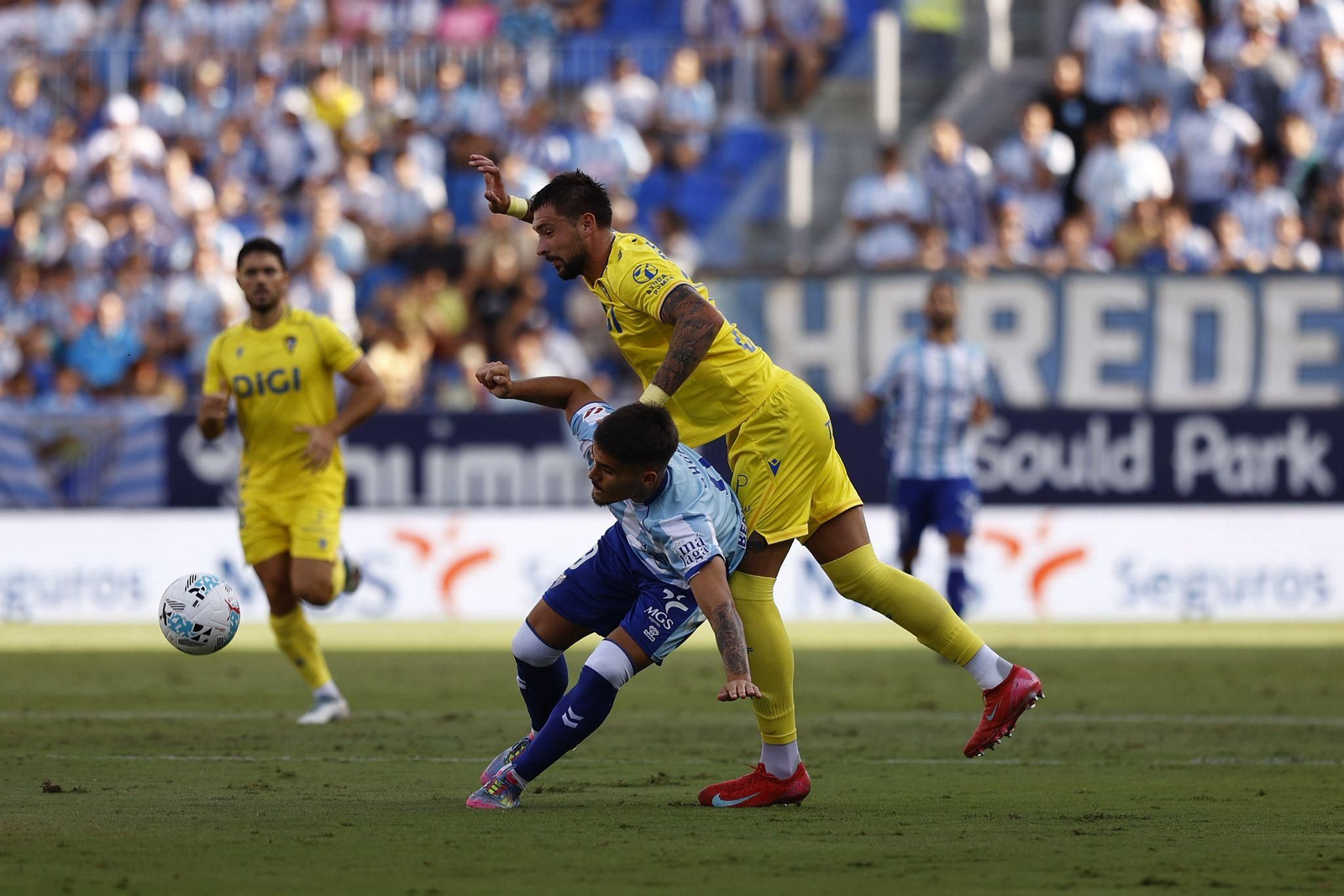 El Málaga CF-Cádiz CF, en fotos