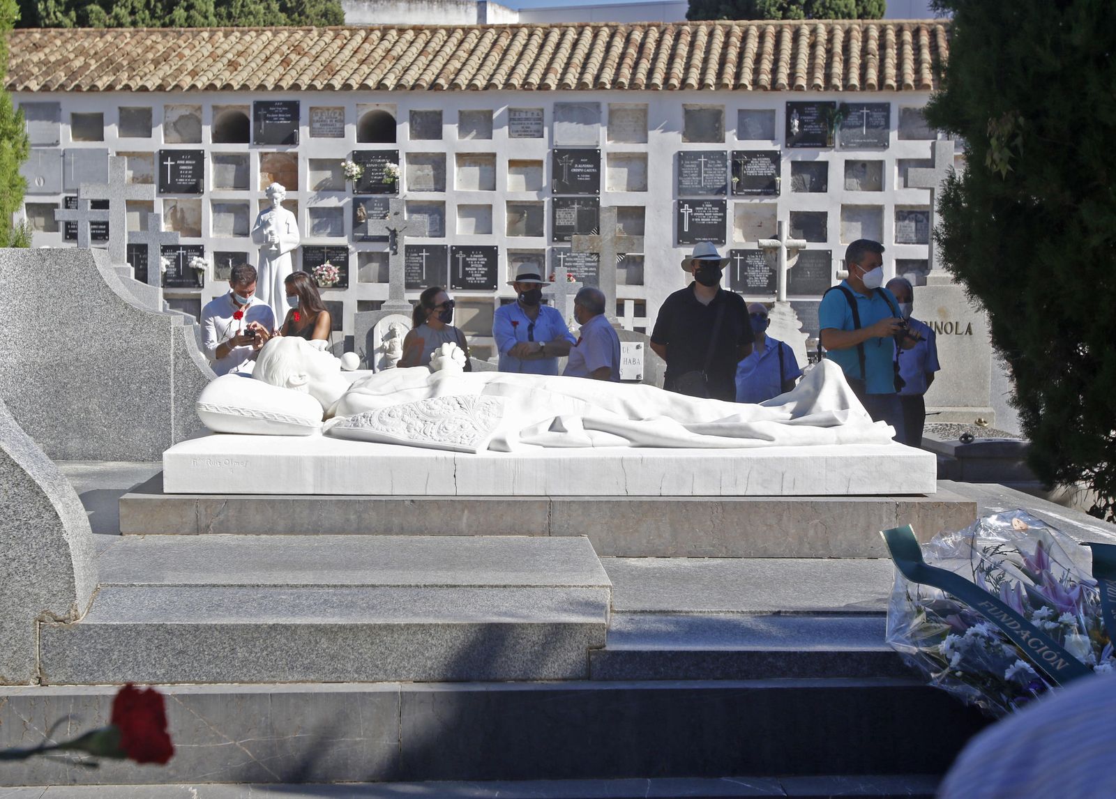 Las fotos de la ofrenda floral a Manolete