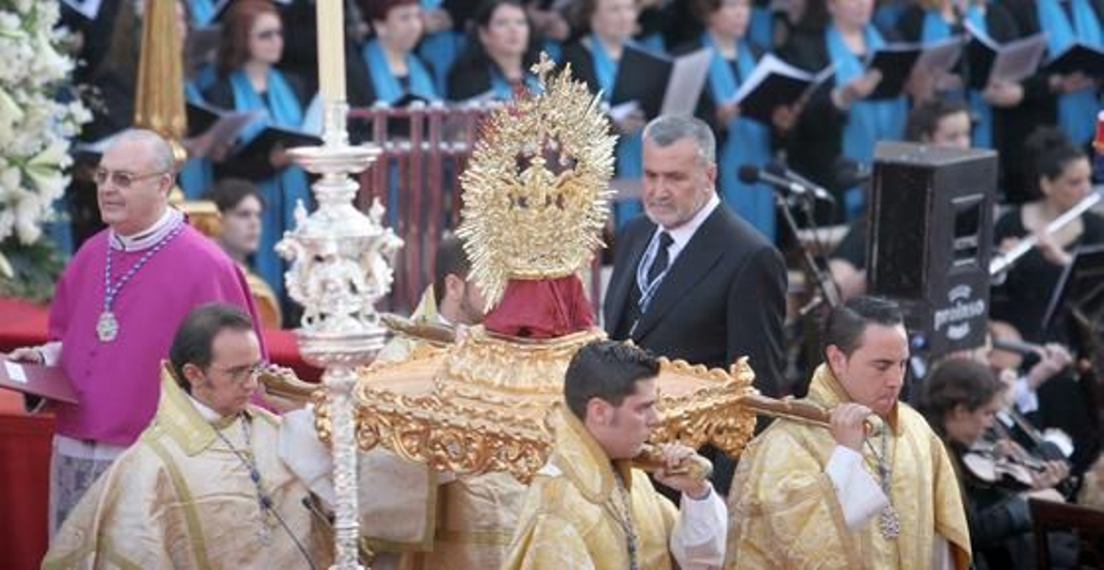 Coronación canónica de la Virgen de la Victoria.

Foto: Josué Correa