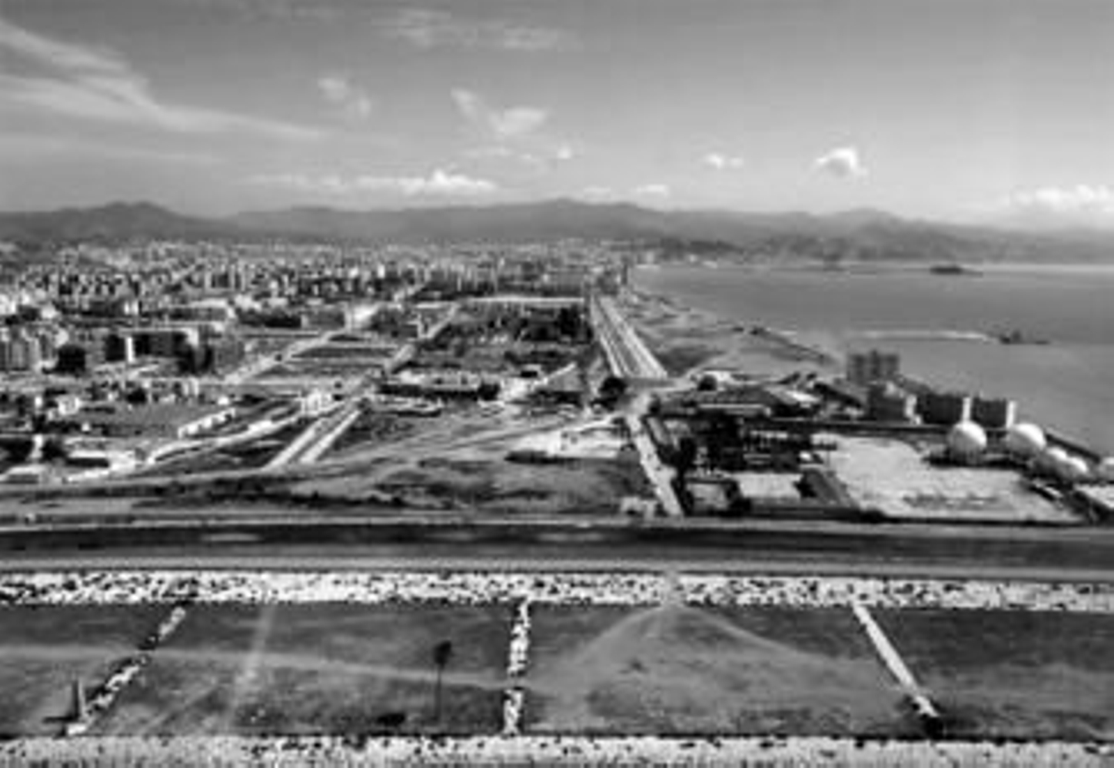 Imagen de archivo de la zona de La Térmica, antes de derruirse la antigua fábrica.