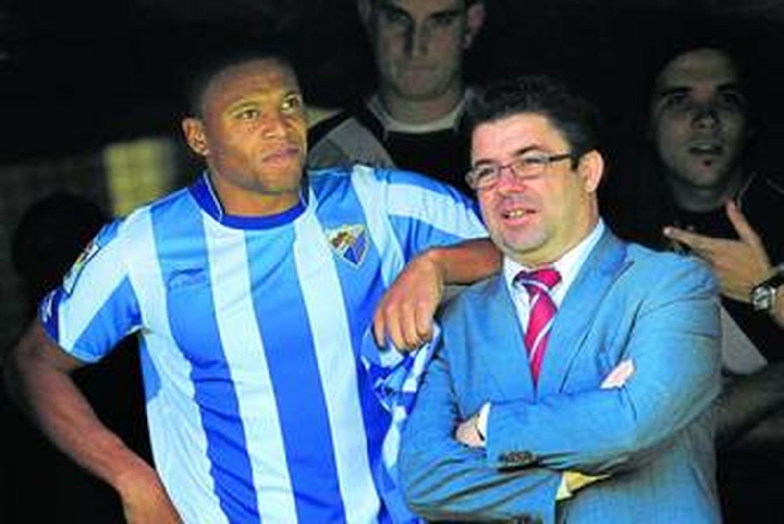 Antonio Fernández, junto a Baptista, el día de la presentación del brasileño con el Málaga.