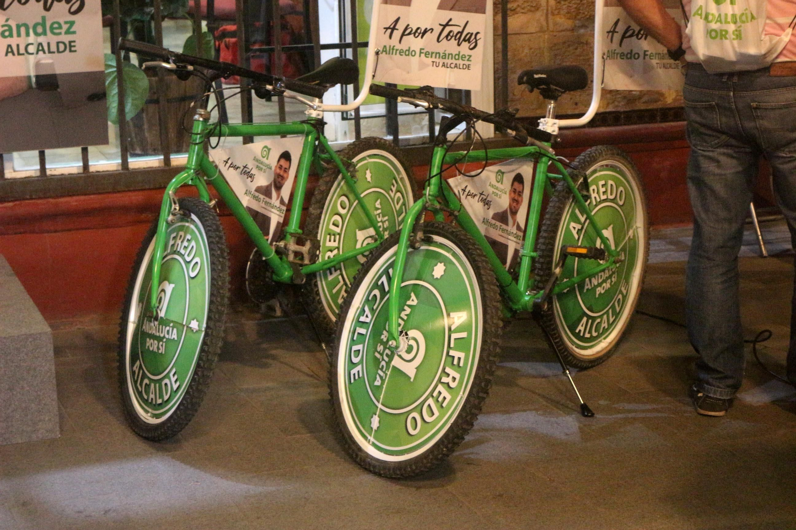 Las imágenes del comienzo de la campaña electoral en Puerto Real