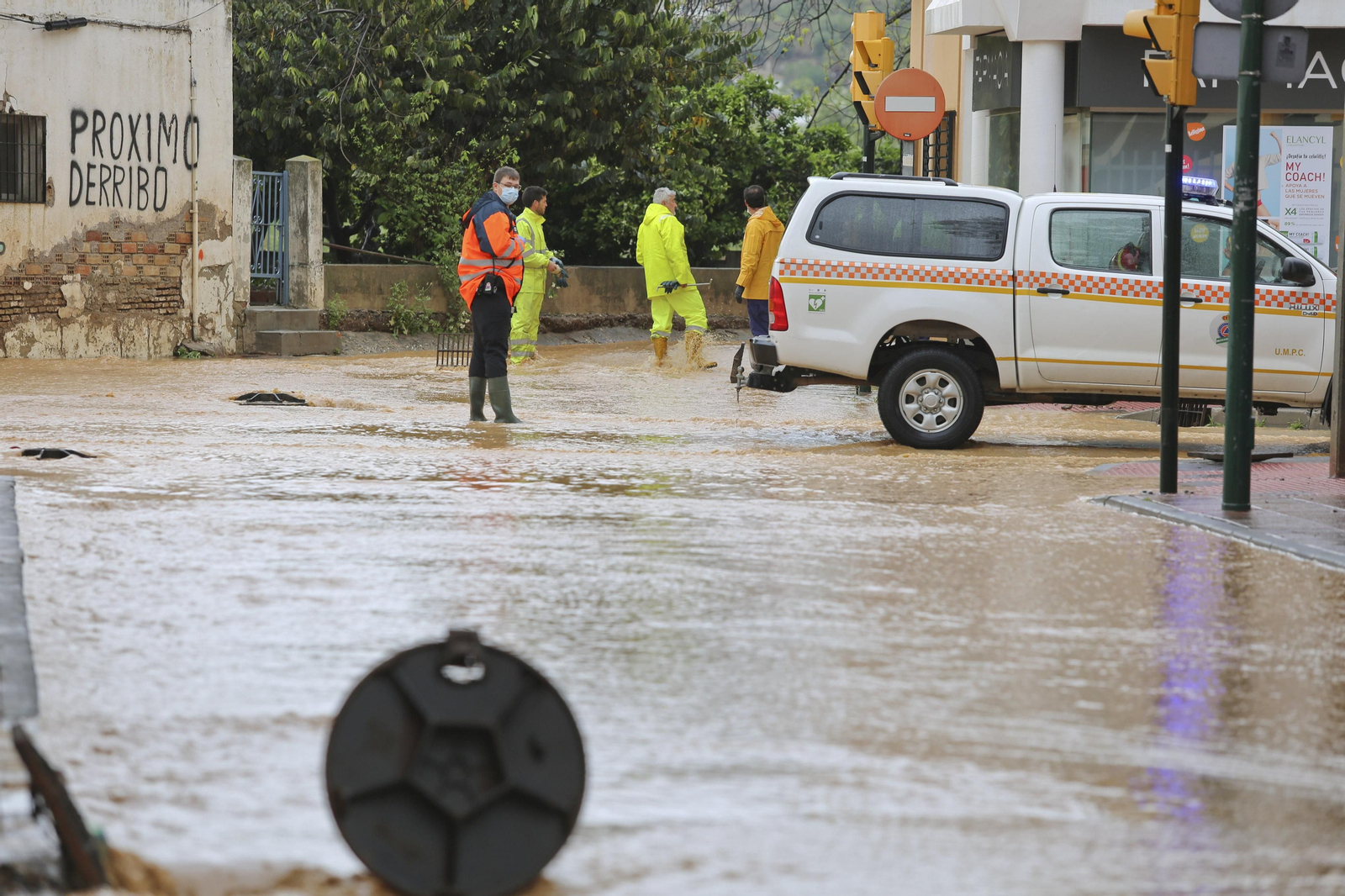 Campanillas anegada tras las lluvias, en fotos