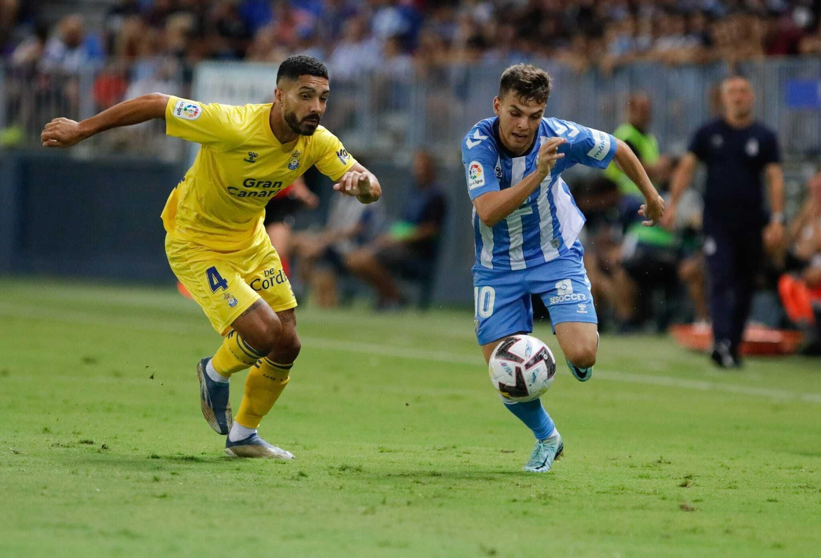 Febas, en una acción del Málaga CF - UD Las Palmas