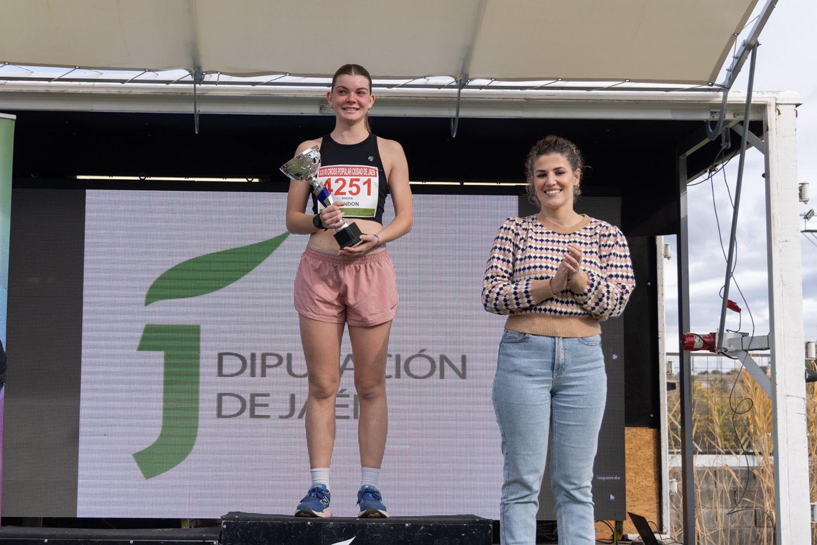 Las mejores imágenes del XXVIII Cross Provincial “Ciudad de Jaén” con victoria de Cynthia Ramírez y Andrés Estepa (2)