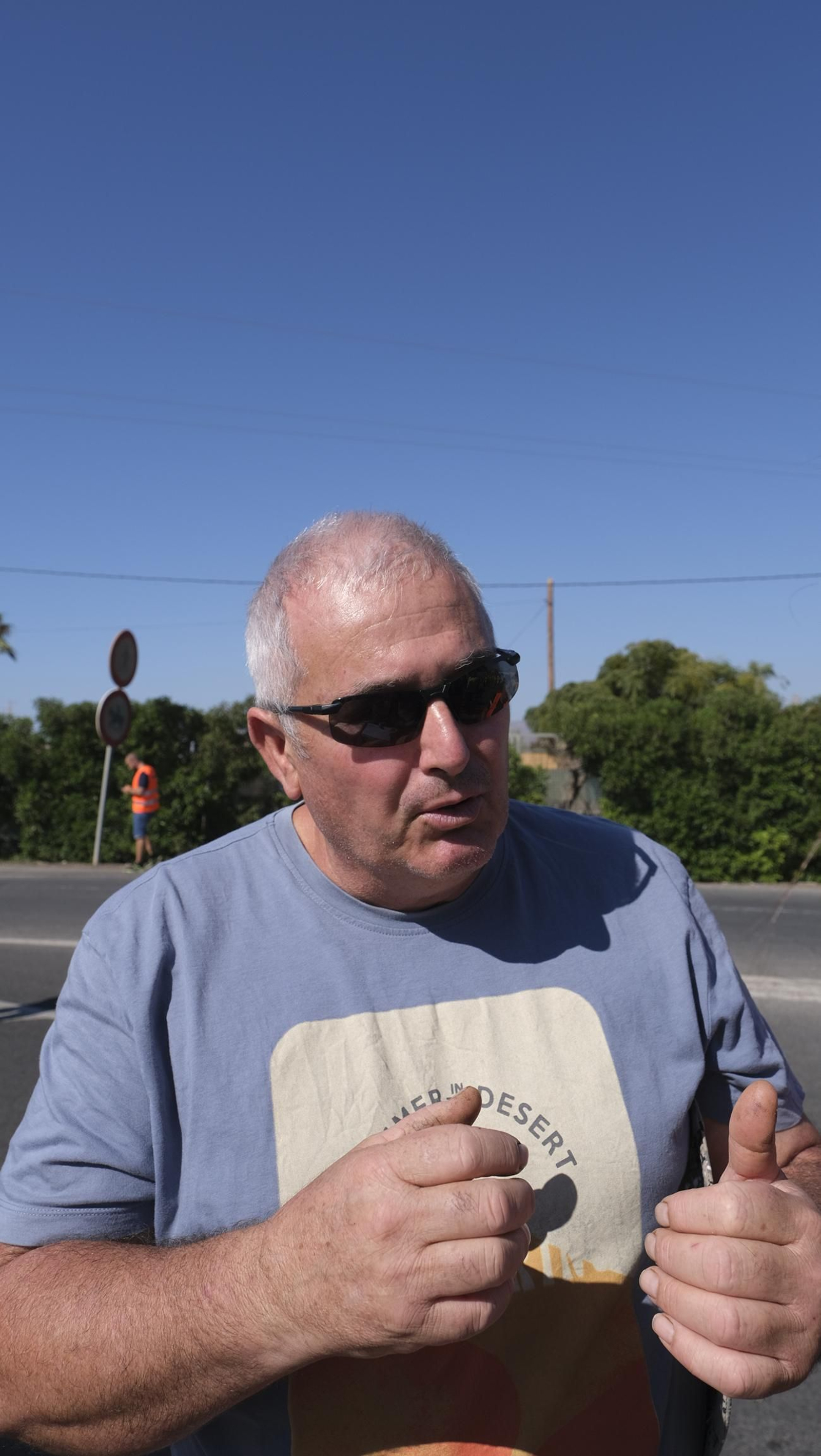 Protestas de los vecinos de los cortijos de La Cañada por la falta de iluminación