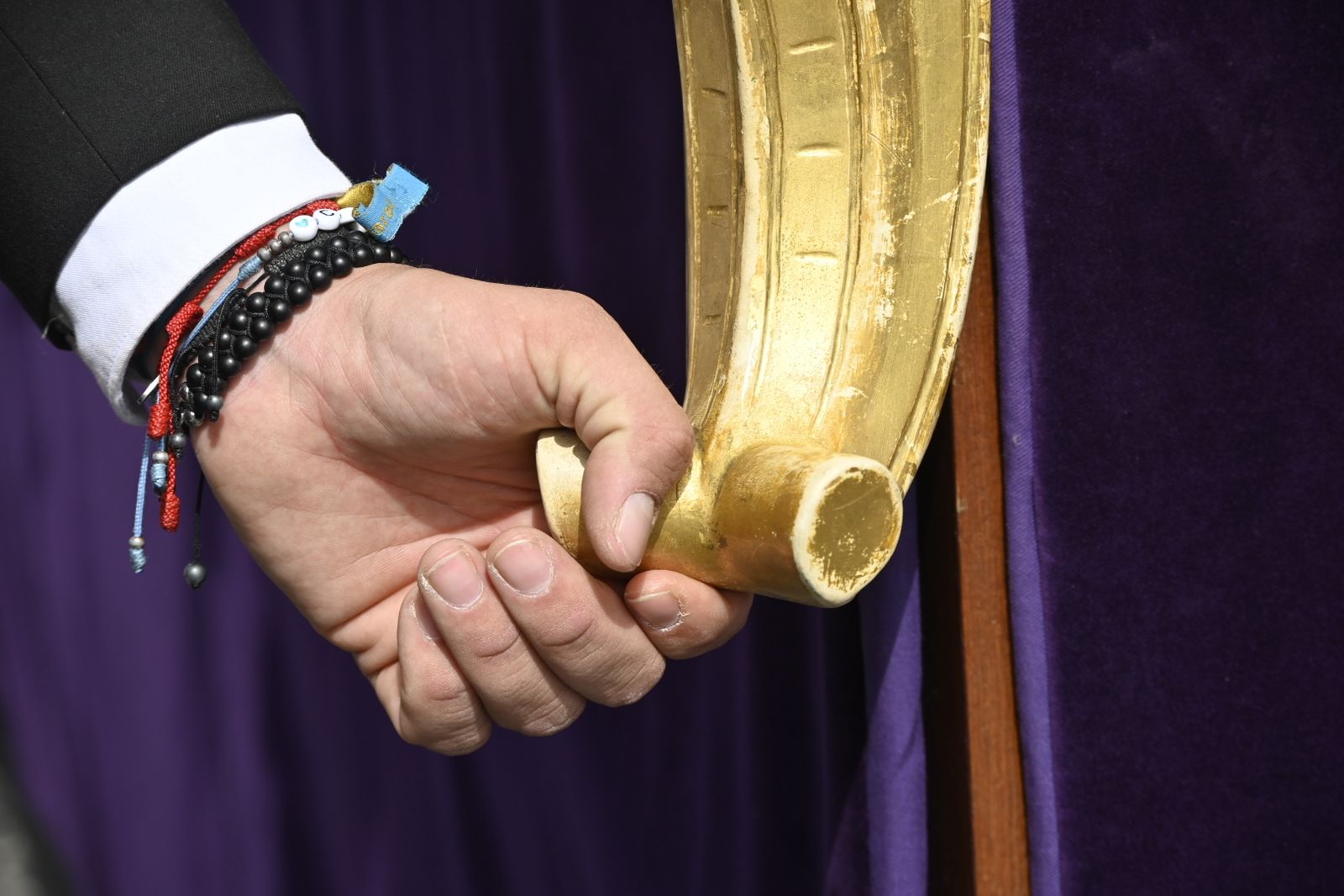 Lunes Santo, Hermandad del Cautivo