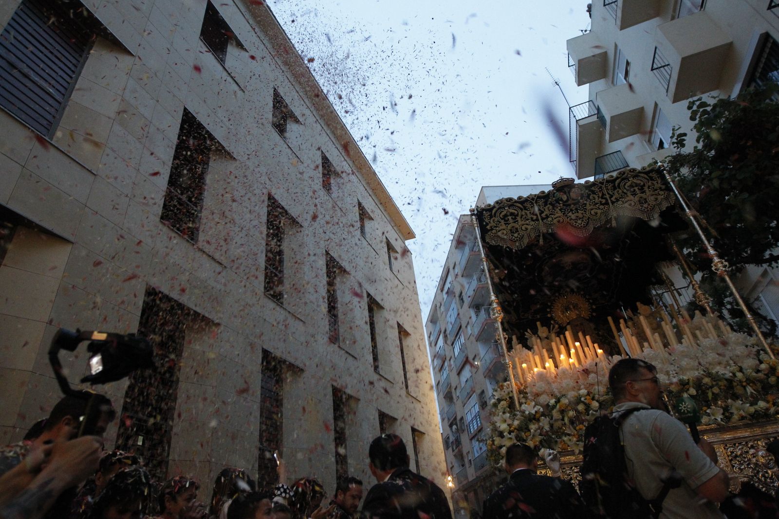 Imágenes de la Procesión de Estudiantes. Semana Santa Almería 2019