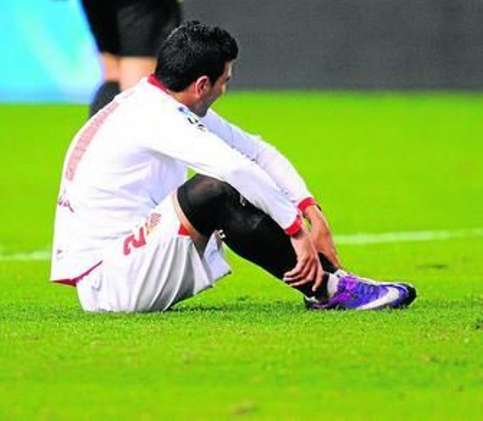 Reyes, que aún no se ha estrenado con el Sevilla en la faceta goleadora, en El Molinón.