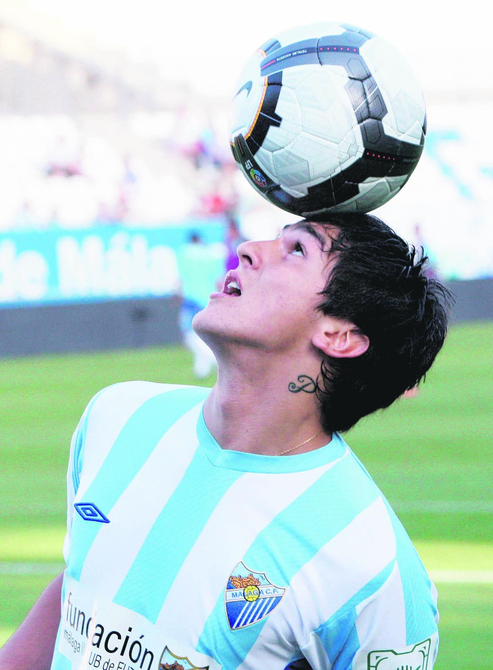 ¿Cómo era la camiseta Umbro en la que se basa la del Málaga CF 2025/26