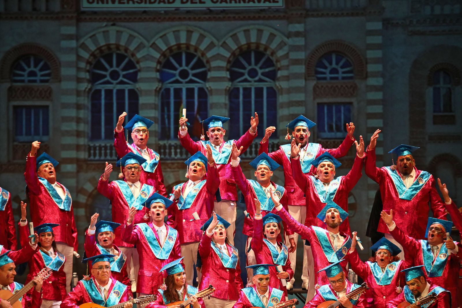 Coro 'Carrera oficial'