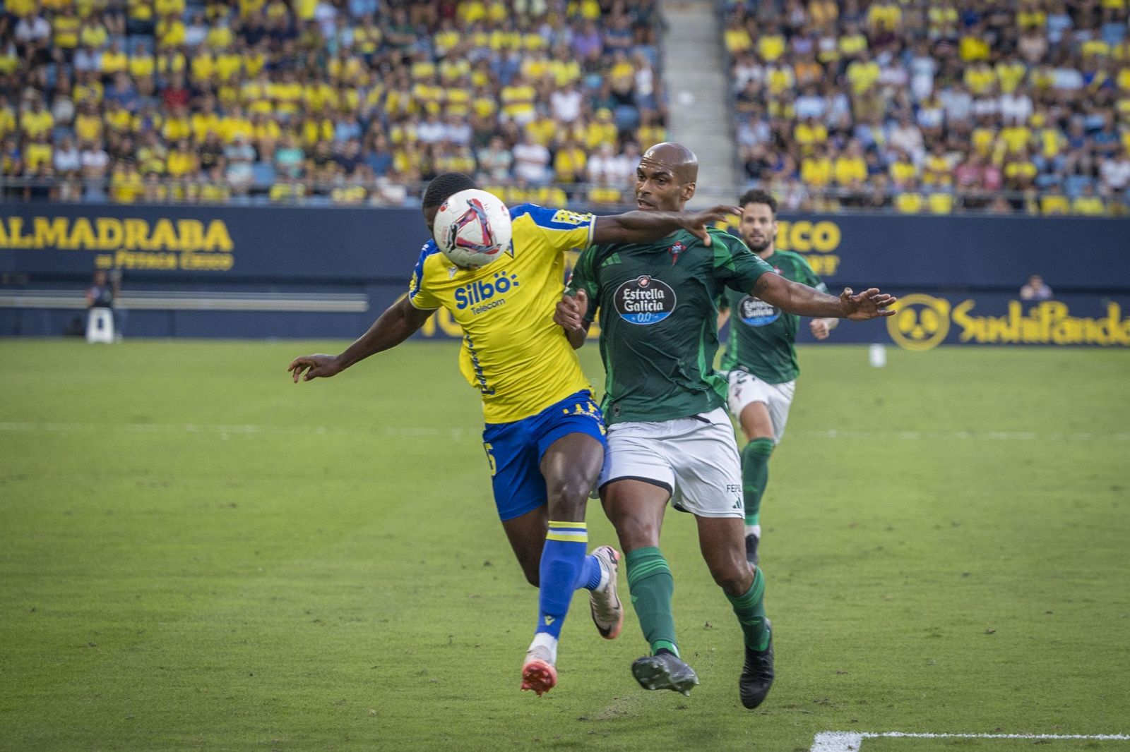 Las imágenes del Cádiz CF-Racing de Ferrol