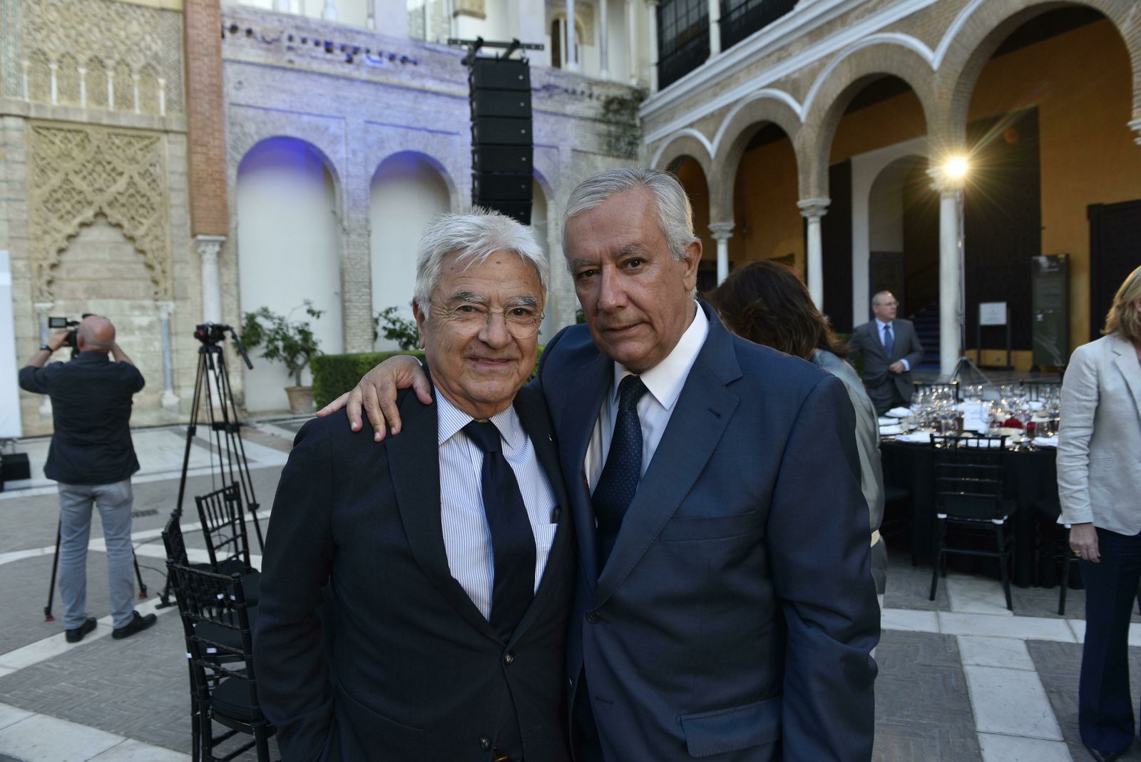 Las imágenes de la entrega del VIII Premio Manuel Clavero