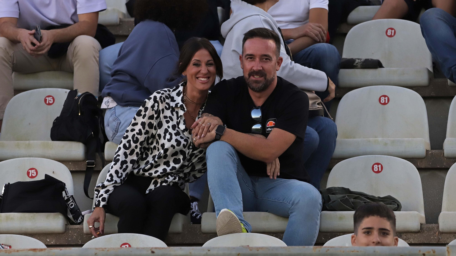 Fotos de la afición en el Nuevo Mirador