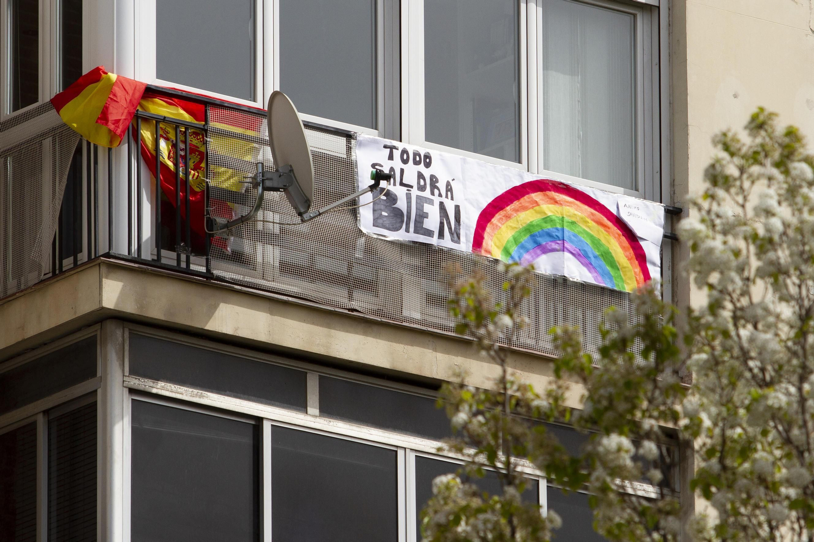 Balcón cerrado para ganar metros.