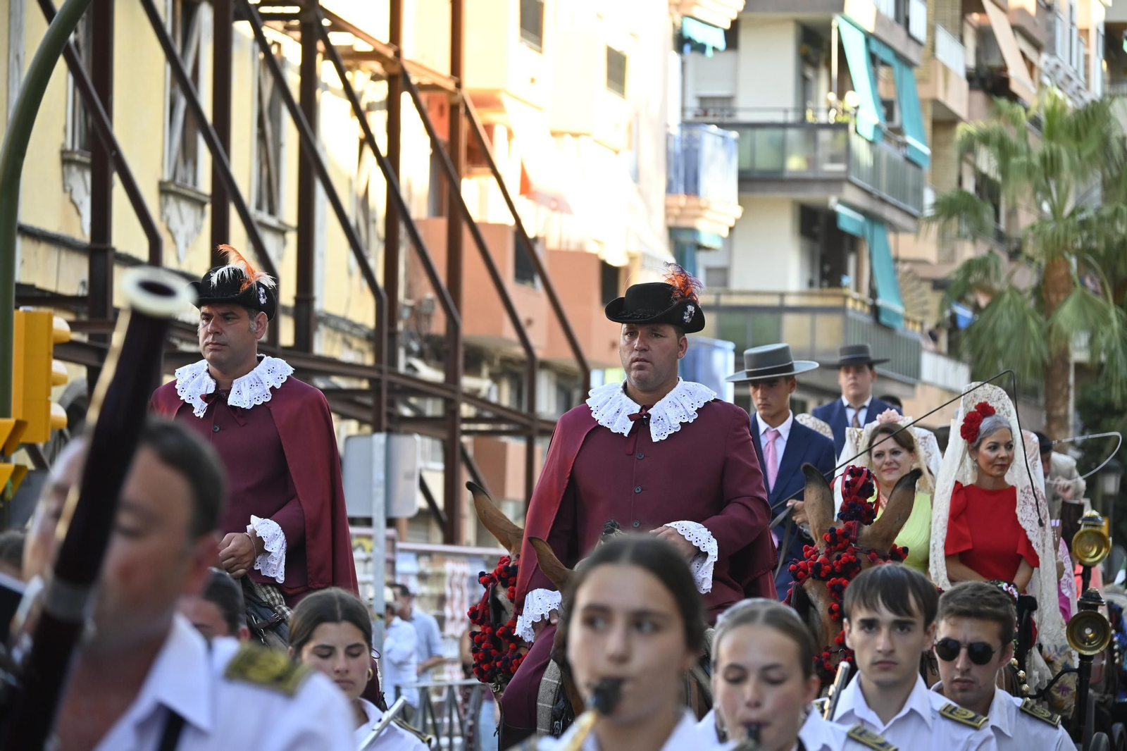 Imágenes de ambiente en el tercer día de toros en Huelva