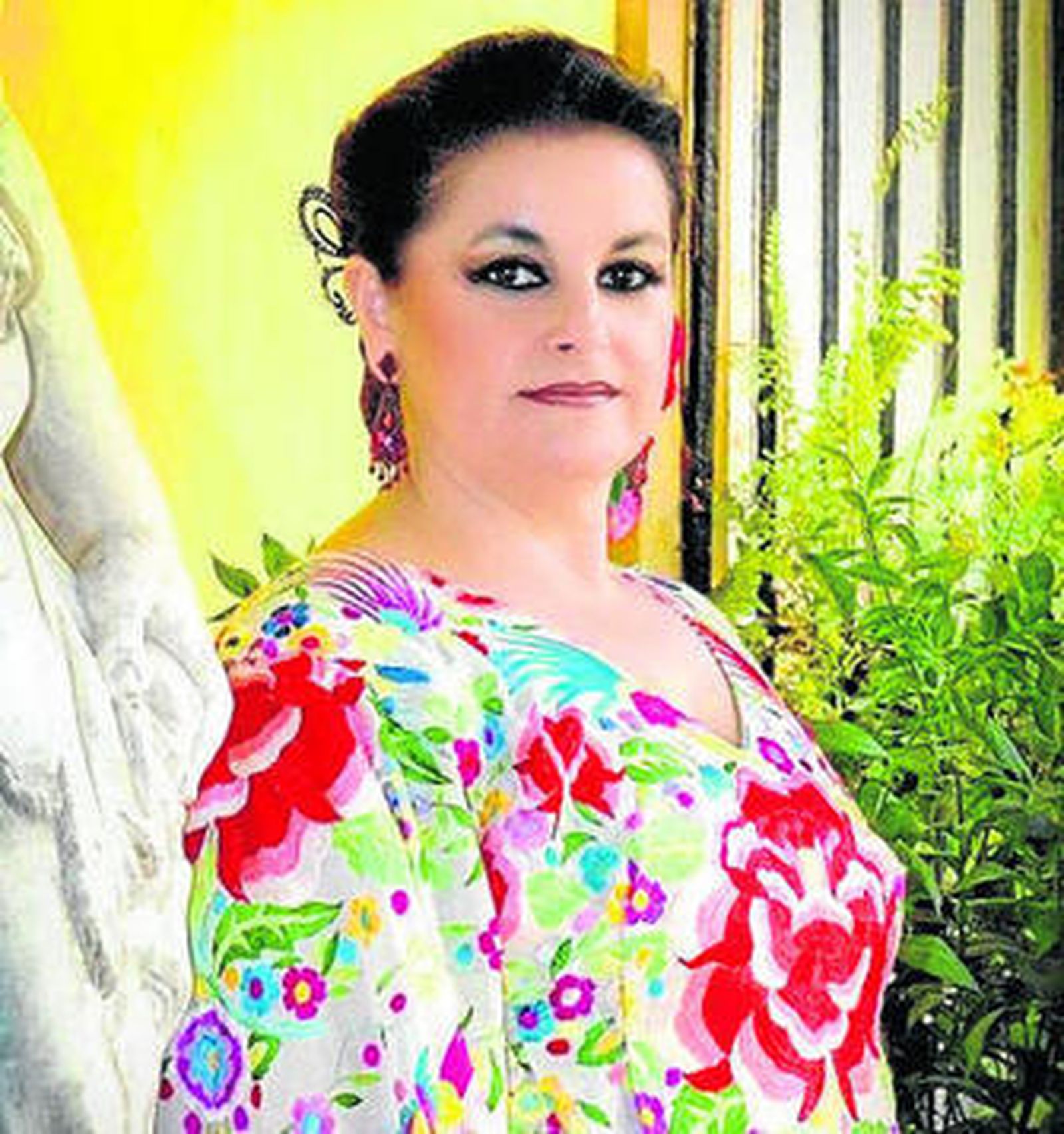 Lola Reina estará en Corrales el sábado con 'Al compás del cante'.