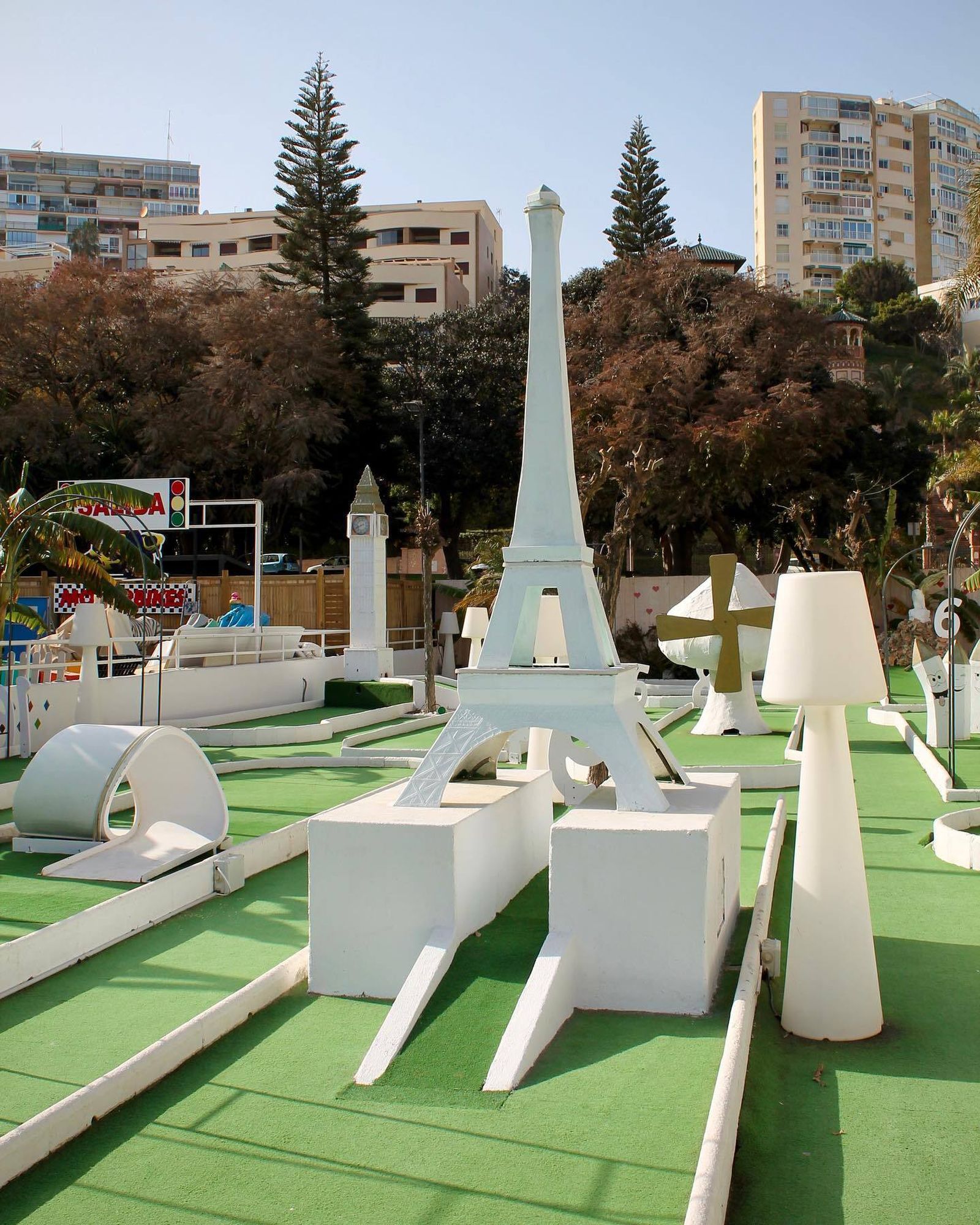 Mini Golf Happy Days