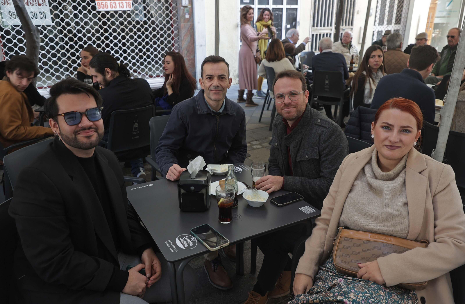 Búscate en las fotos de la celebración del 24 de diciembre en Algeciras