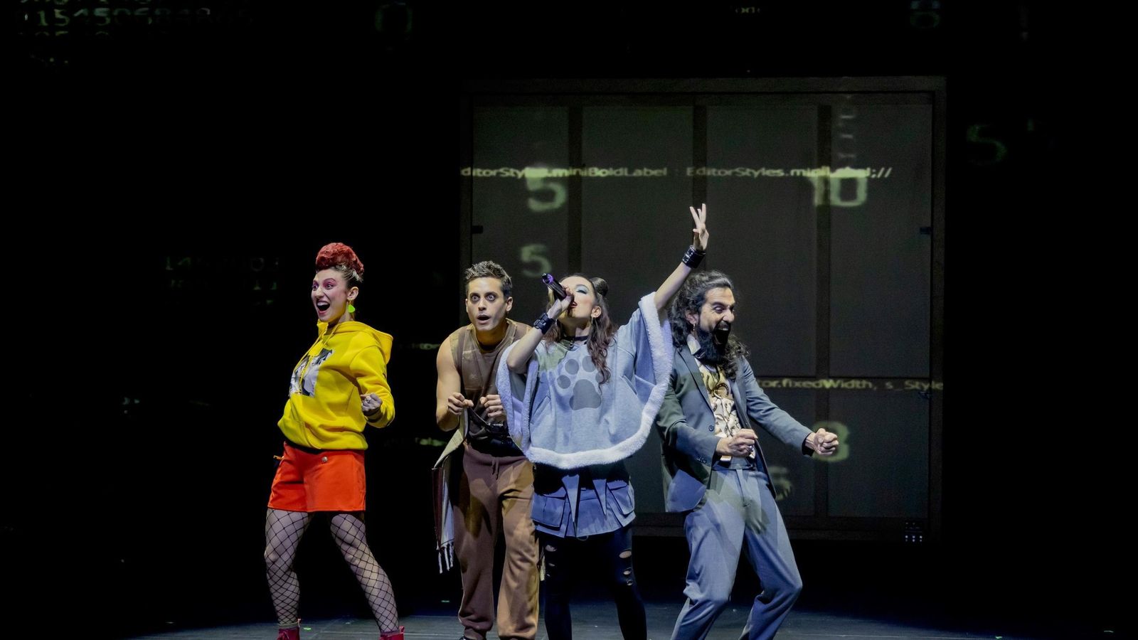 Un instante de la obra de teatro 'Rebelión en la red' de la compañía madrileña LaJoven