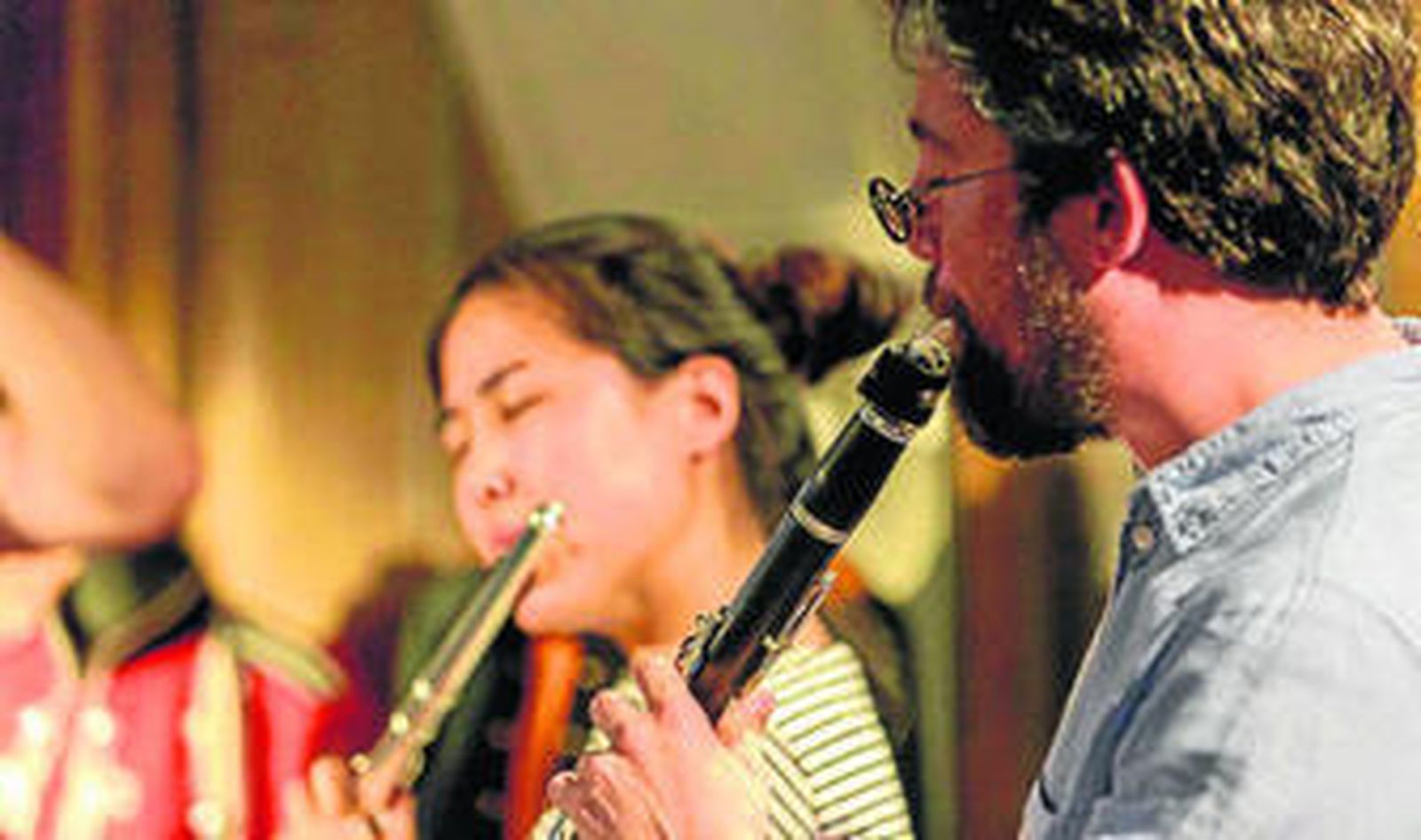 Emilio Parrilla Acoustic.