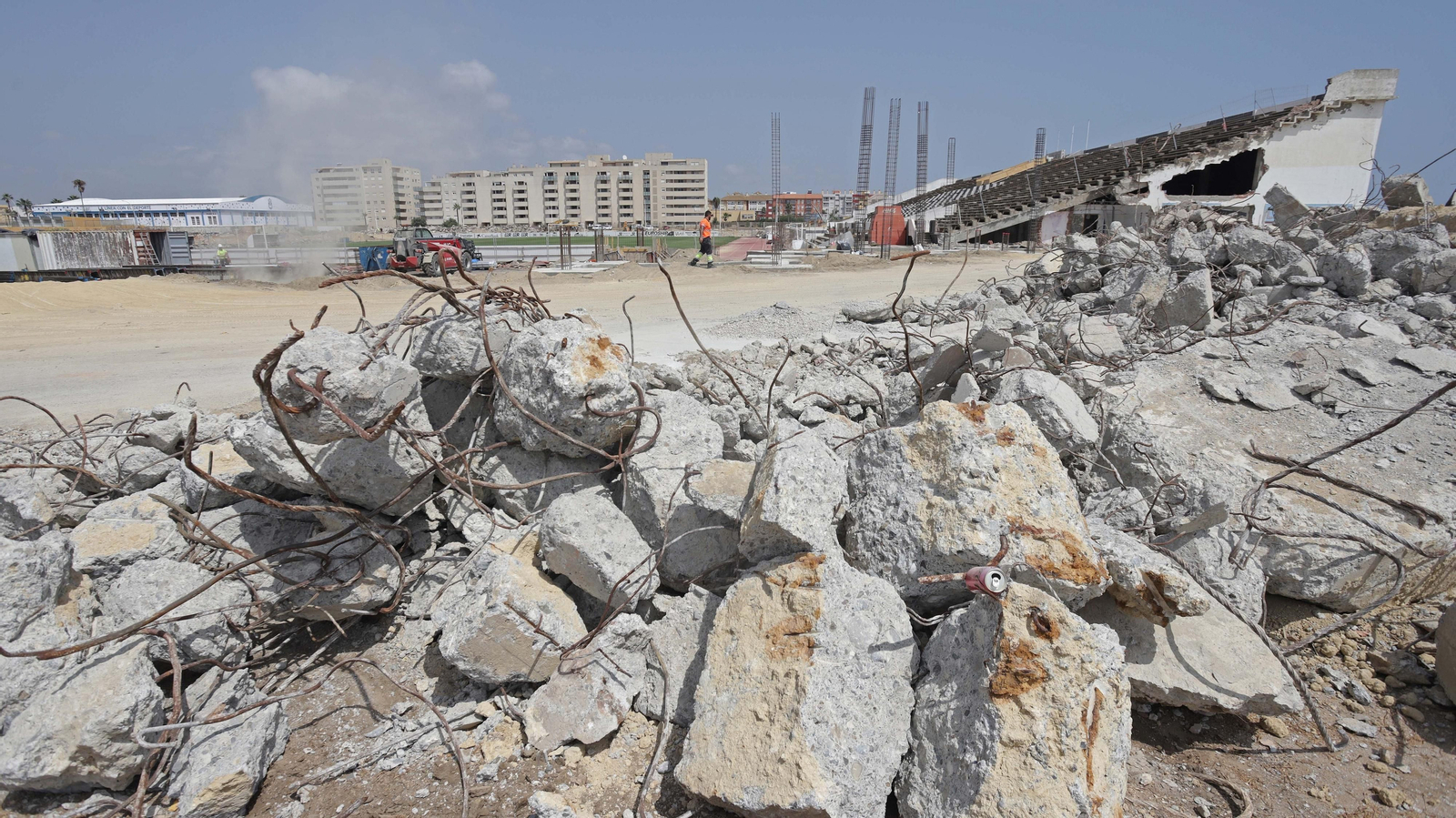 Foto de las obras del estadio municipal de La Línea