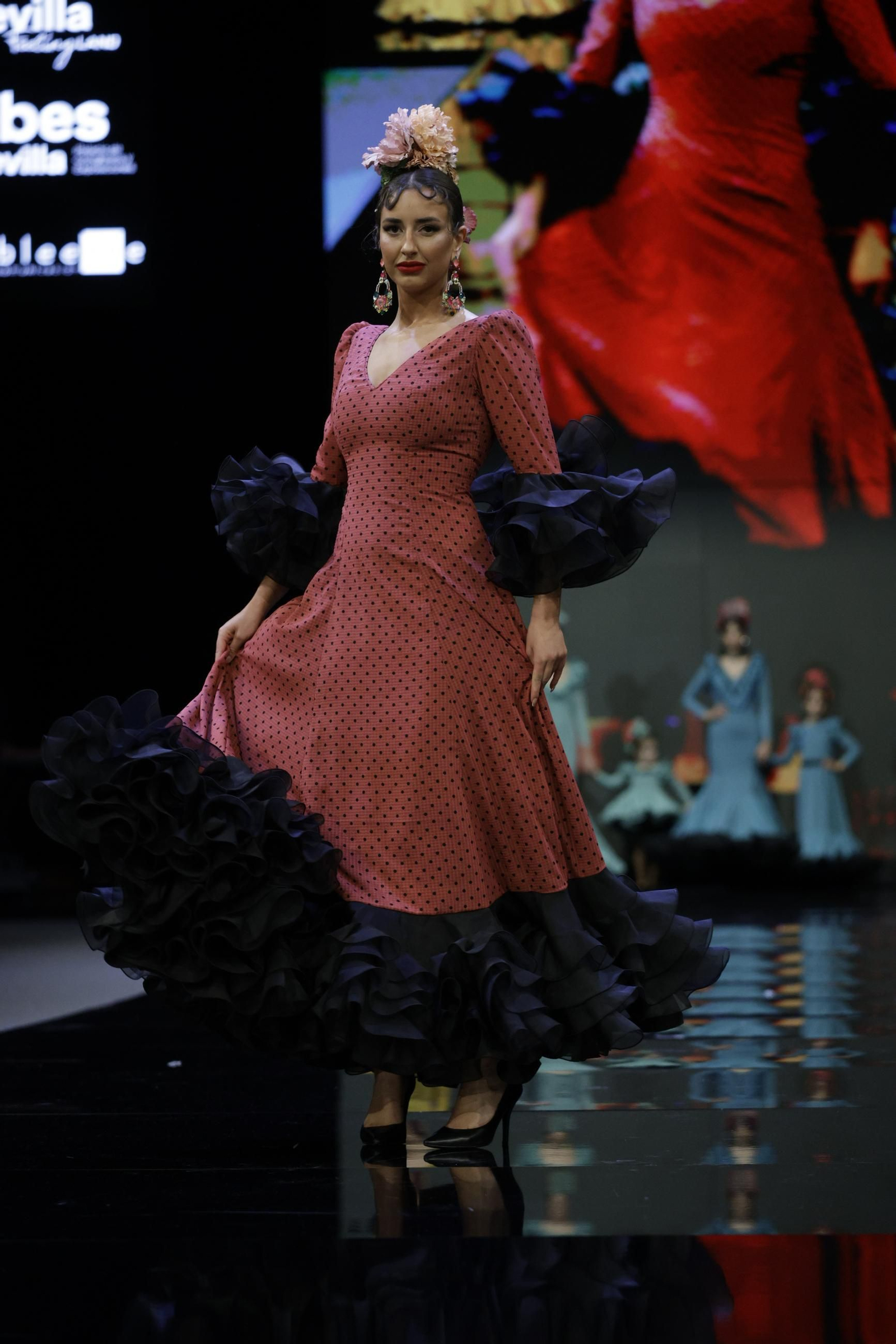 Desfile de Sara de Benítez en SIMOF 2025, todas las fotos