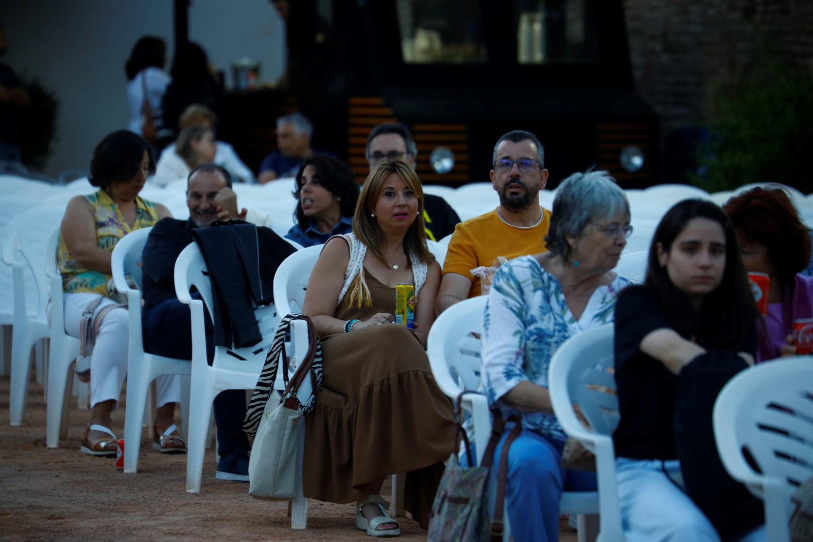 Las imágenes de la reapertura de los cines de verano de Córdoba