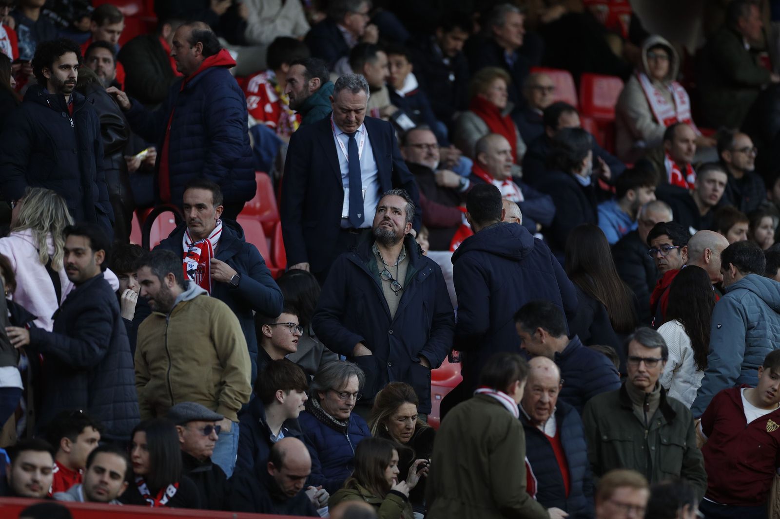 Búscate en las fotos del Sevilla FC - Alavés