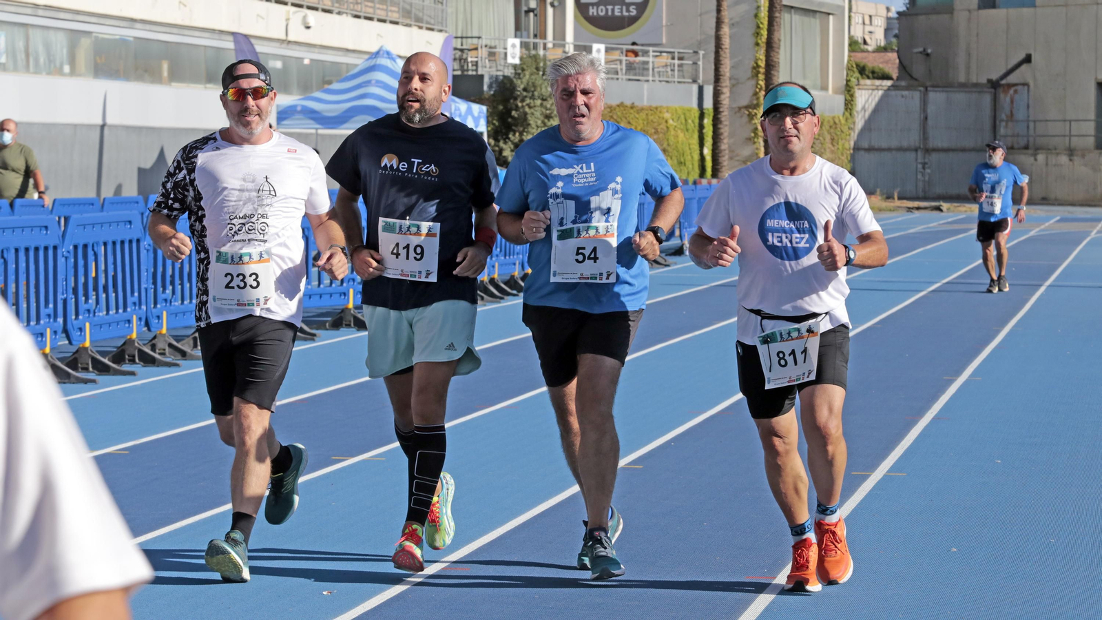Imágenes de la XLI Carrera Popular 'Ciudad de Jerez'