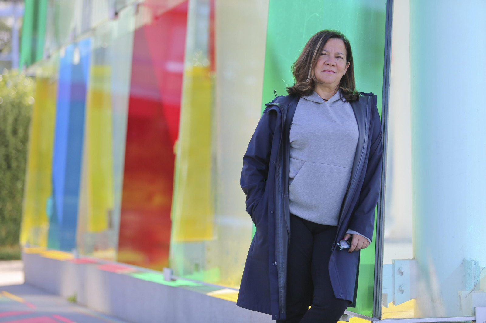 La productora Silvia Aráez junto al cubo del Centro Pompidou. La productora Silvia Aráez junto al cubo del Centro Pompidou.