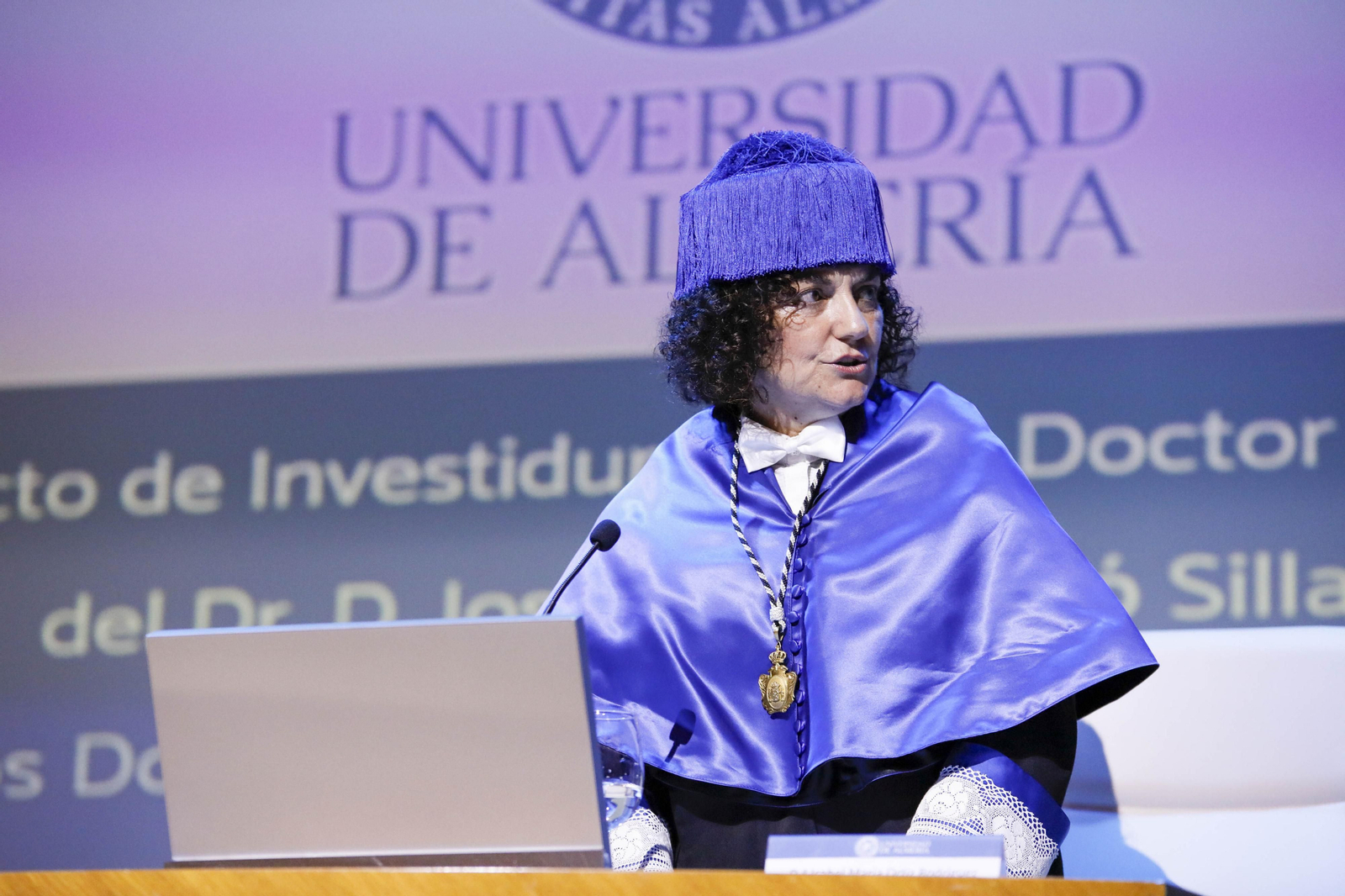 El doctor José María Peiró Silla es investido Doctor Honoris Causa por la UAL, en imágenes