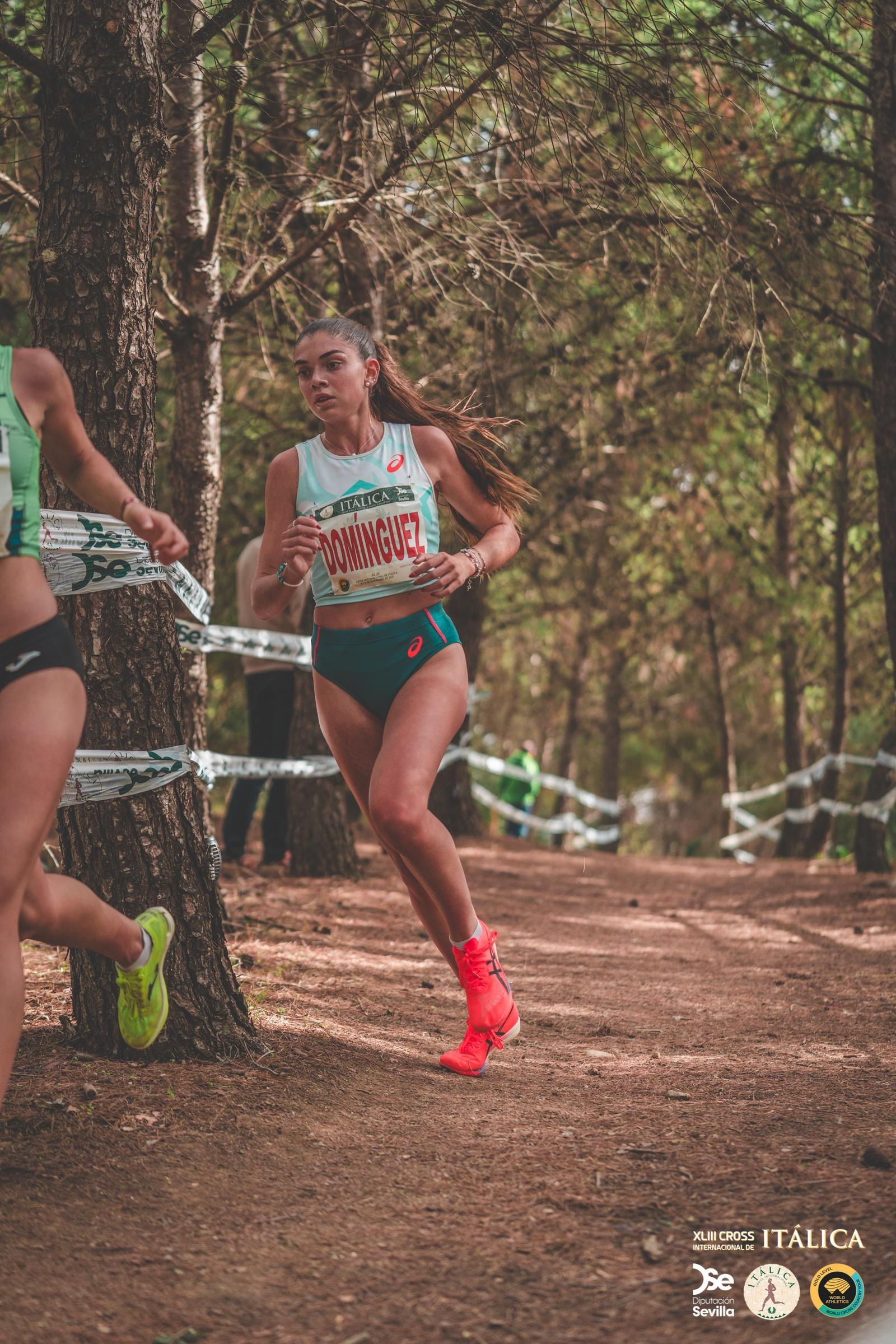 Búscate en las fotos del Cross de Itálica 2025 | 11