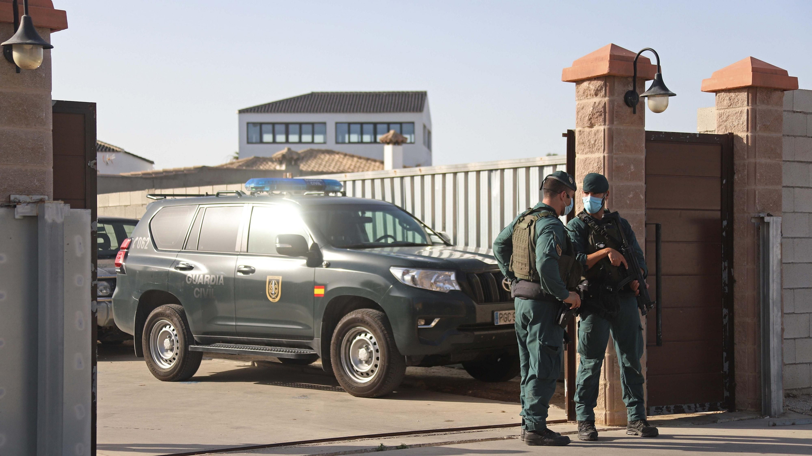 Fotos de los registros en 'Villa Narco' en La Línea