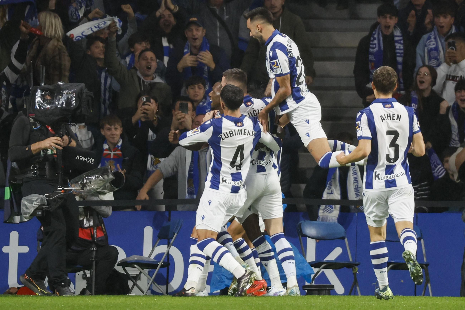 Las fotos de la derrota del Barcelona ante la Real Sociedad Las fotos de la derrota del Barcelona ante la Real Sociedad